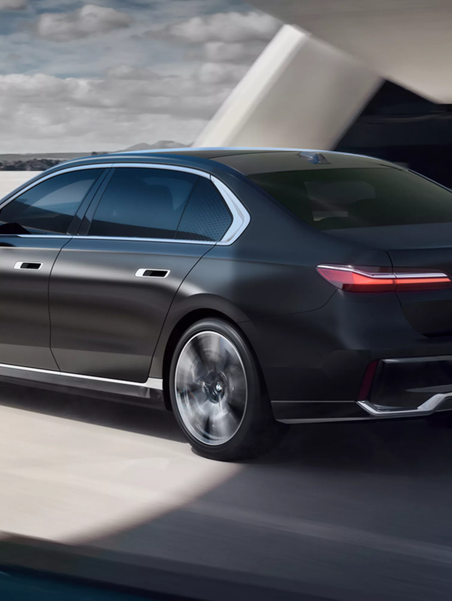 BMW 7シリーズ セダン：インテグレイテッド・アクティブ・ステアリング 