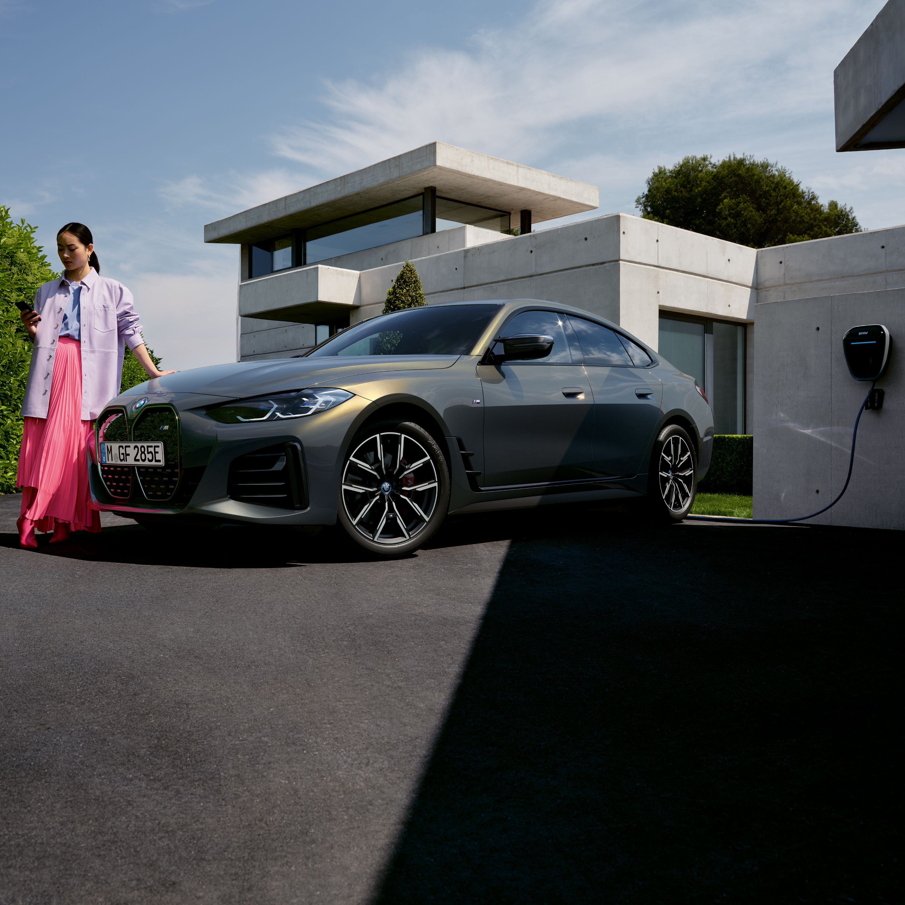 BMW Electric Cars: Explore EV Benefits & Technologies