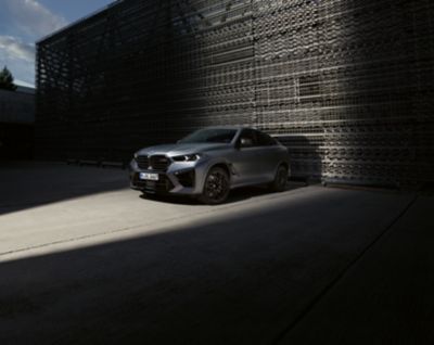 BMW X6 Competition grey front view