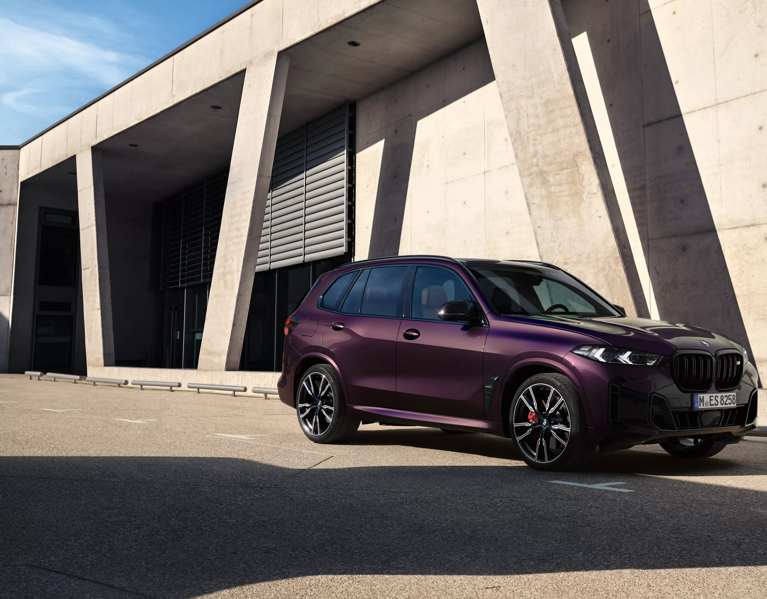 BMW X5 M：BMW Individual ビジュアライザー
