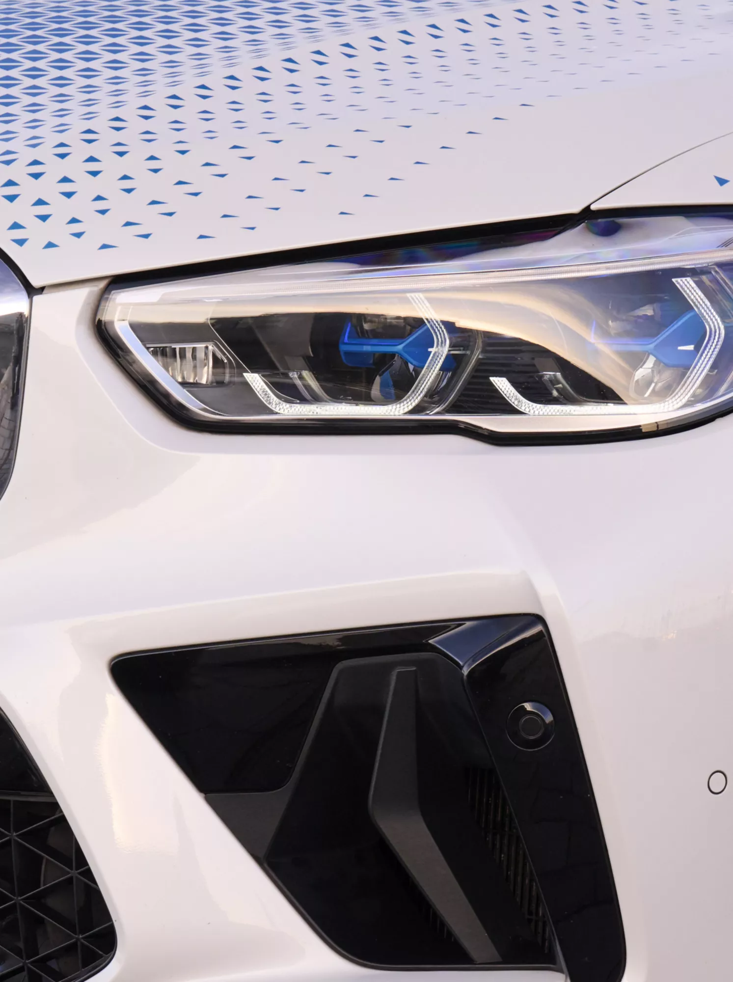 BMW iX5 Driving Pleasure thanks to hydrogen