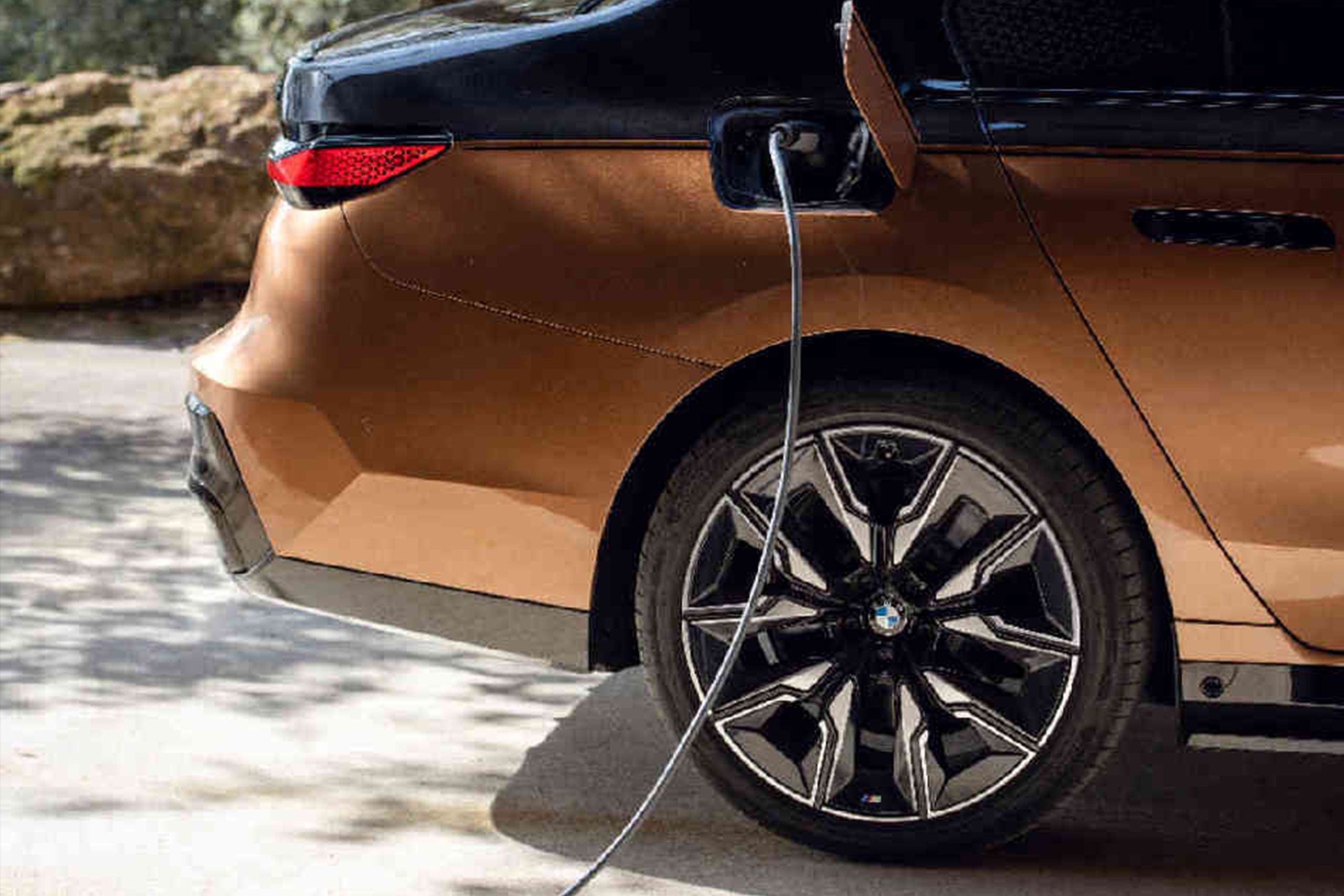 BMW Plug-in-Hybrid - Propulsion flexible