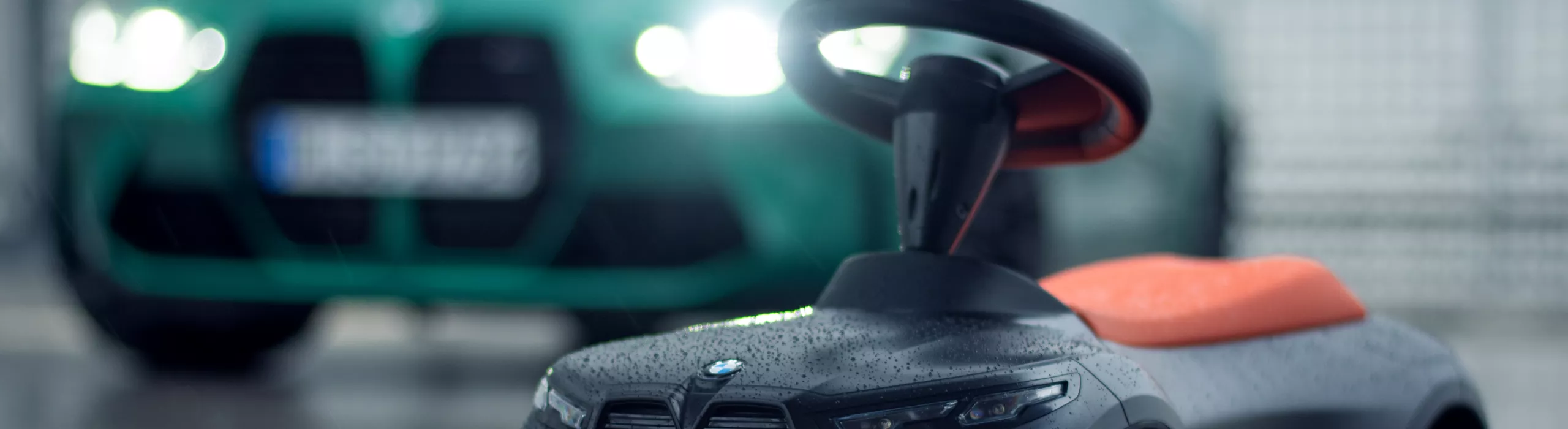 BMW Lifestyle : jouets et ensemble Lego BMW M pour enfants avec voiture BMW et figurines Lego