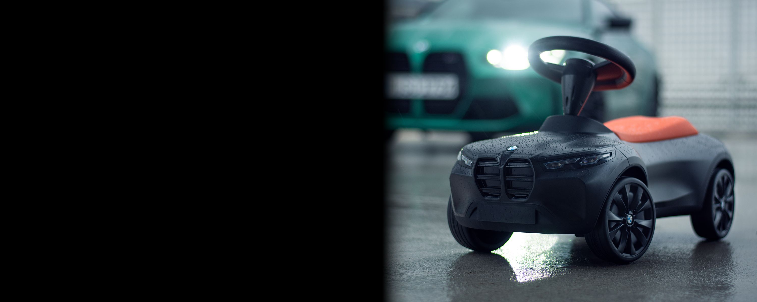 BMW Lifestyle，兒童玩具系列，BMW Lego Speed BMW M Motorsport LEGO組合，包含BMW巡迴賽車和LEGO人物，讓孩子們在拼裝過程中體驗BMW M的賽車魅力，並激發創造力與動手能力。