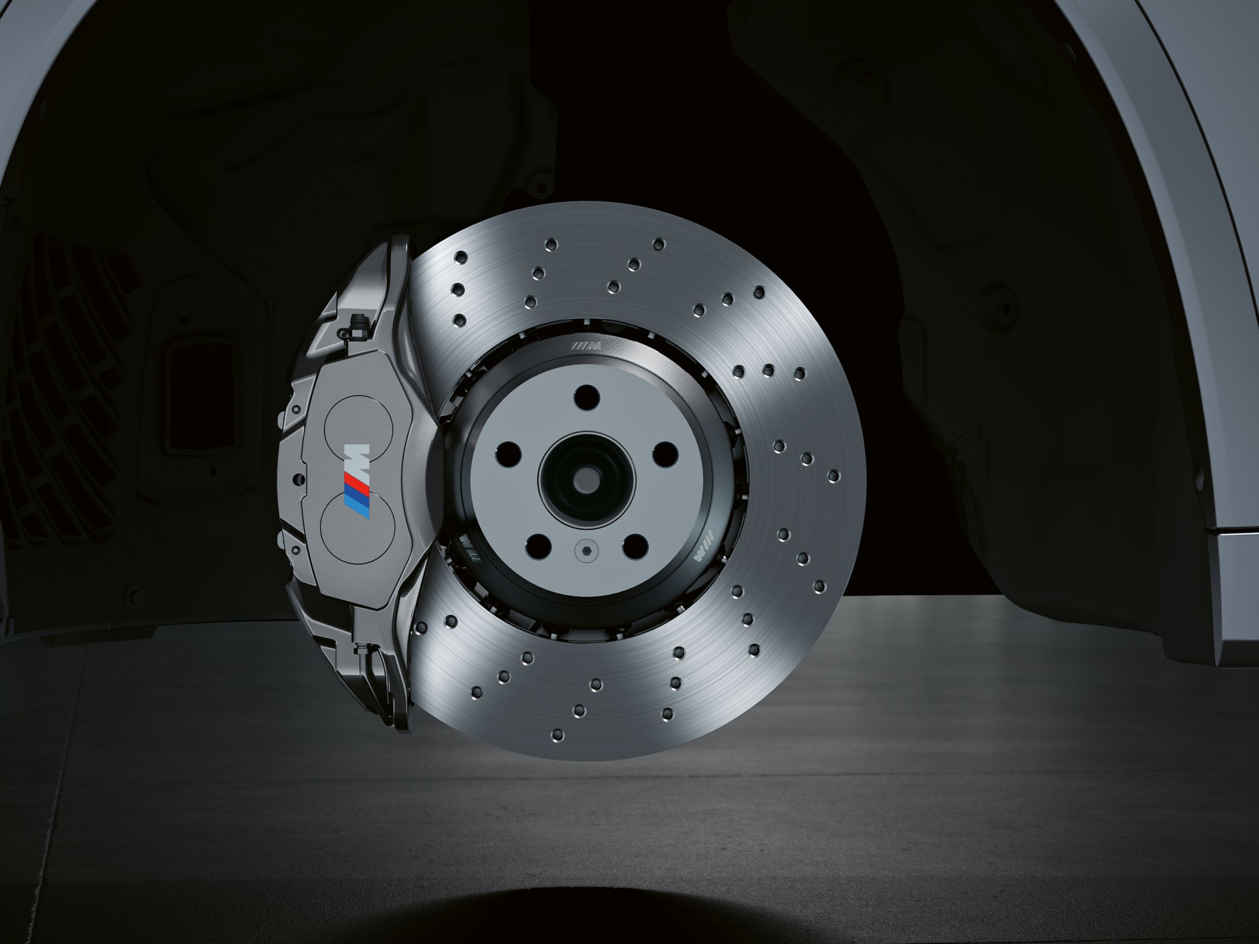 Close up of the available robust 19” M Compound brake.