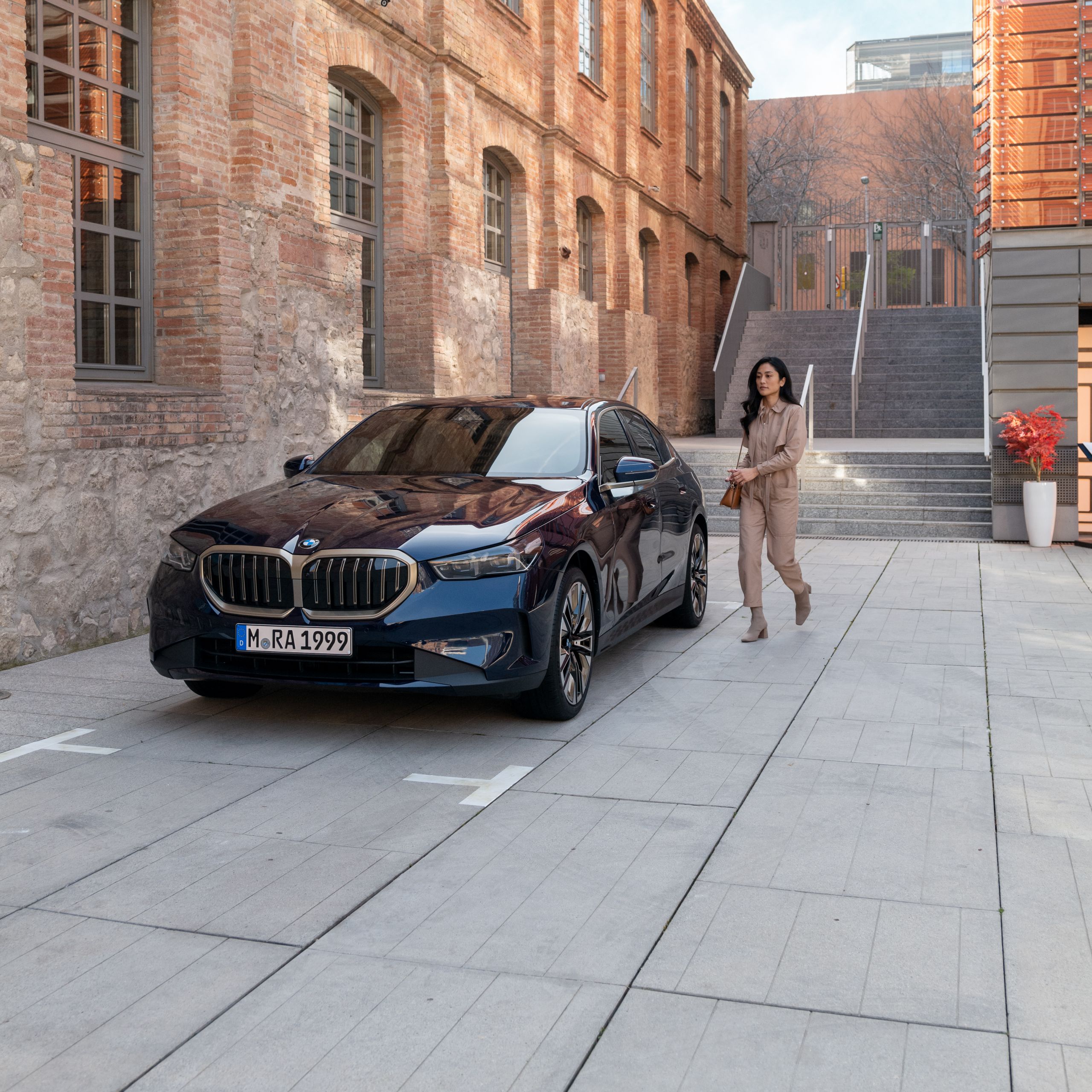 F70