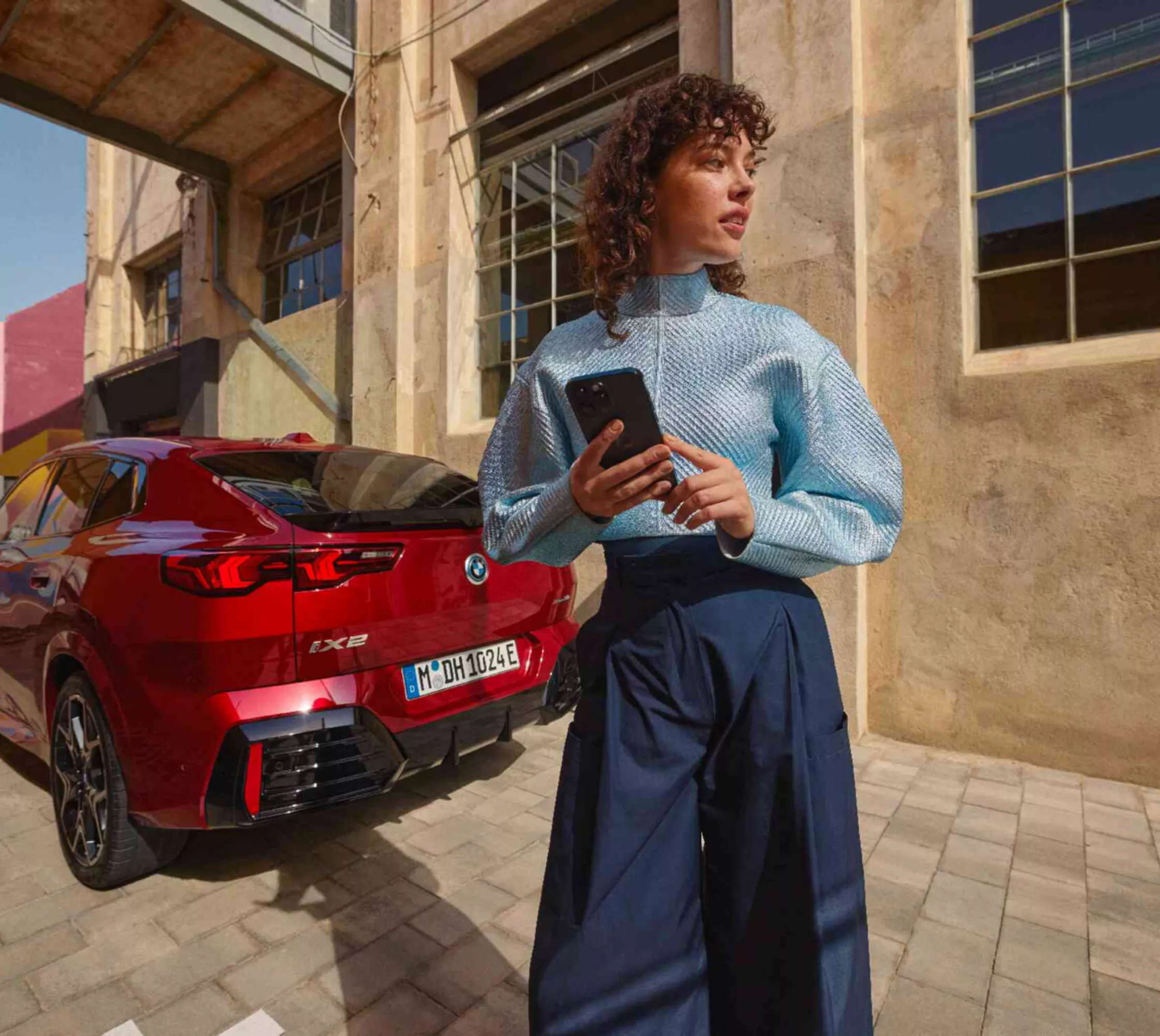 BMW Contact