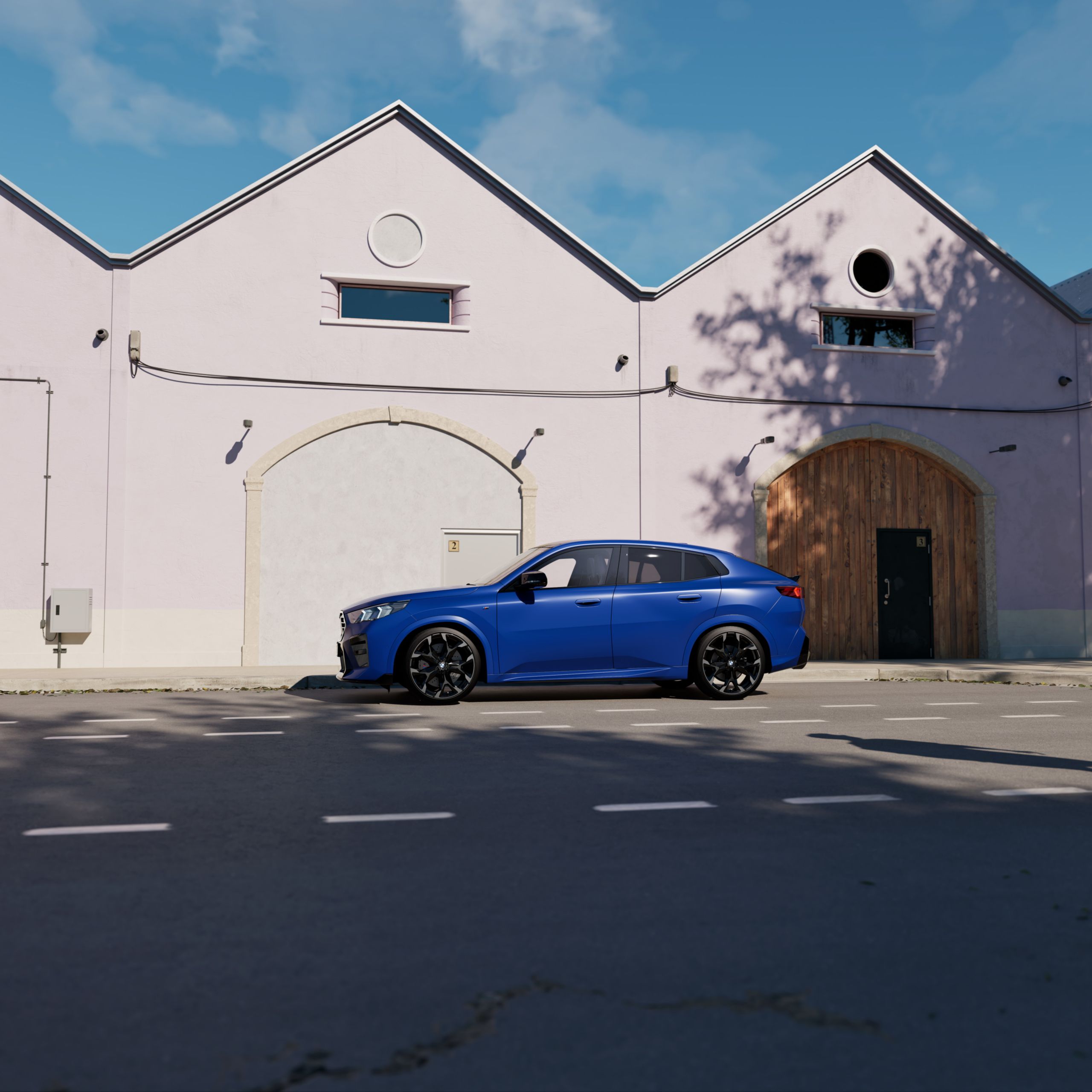 BMW X2 d'occasion, SUV, vue de profil, vue de coté, borne de recharge, Hybride Rechargeable