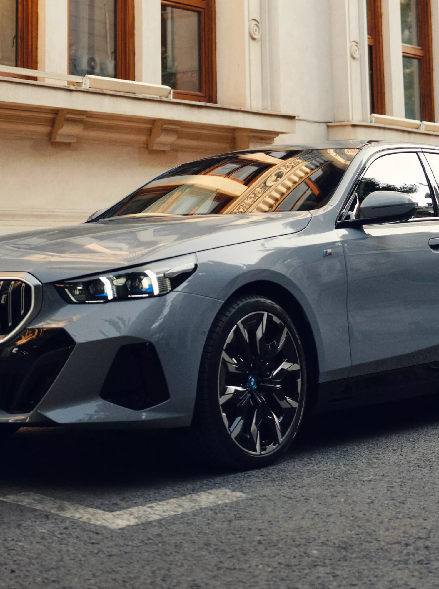 F70