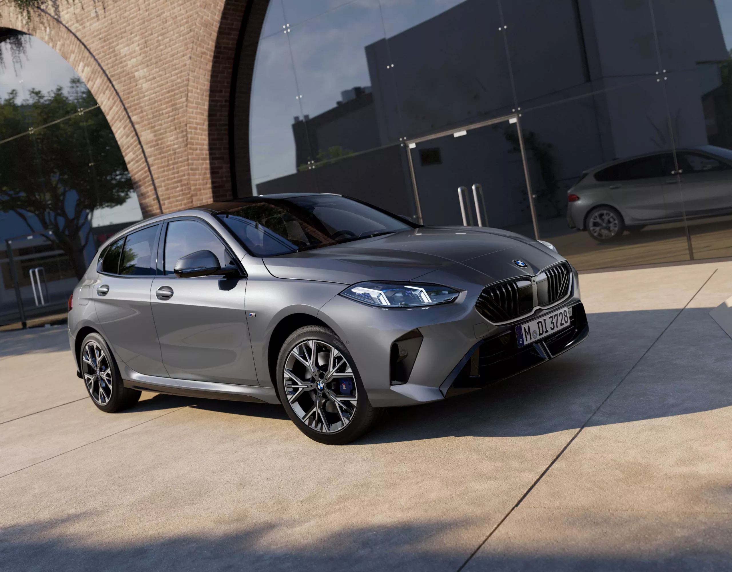 BMW 1 Series grey front view