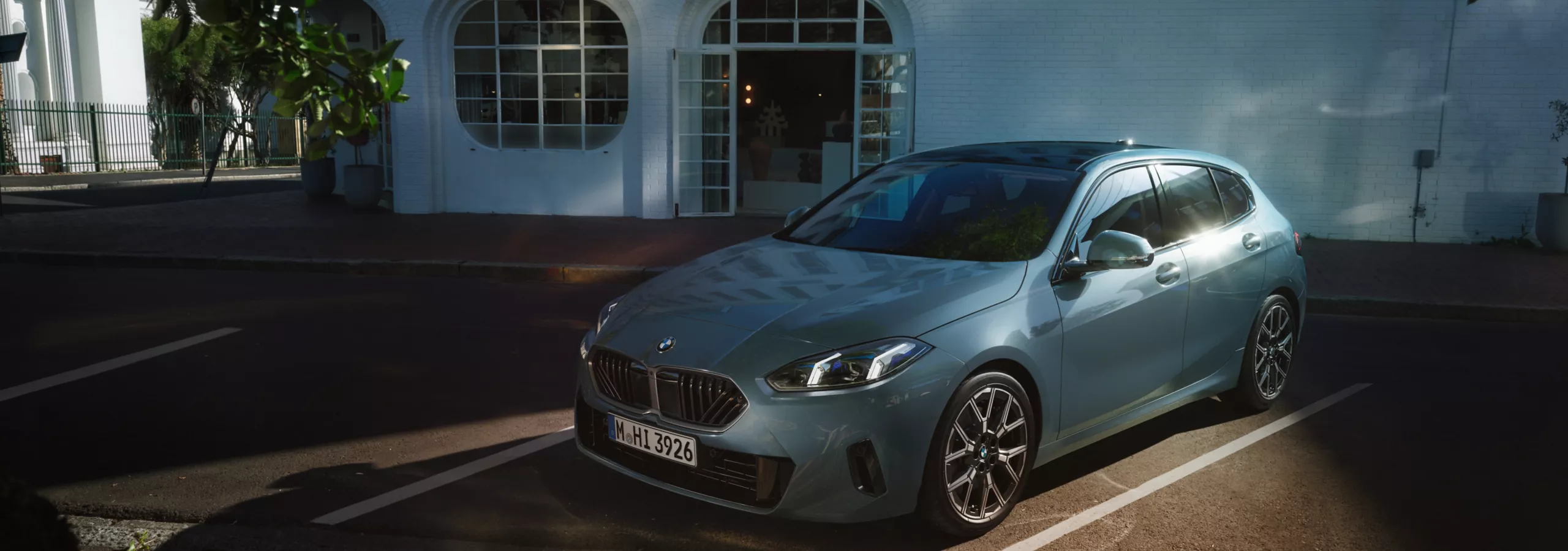 ニューBMW 1シリーズ 装備・価格表