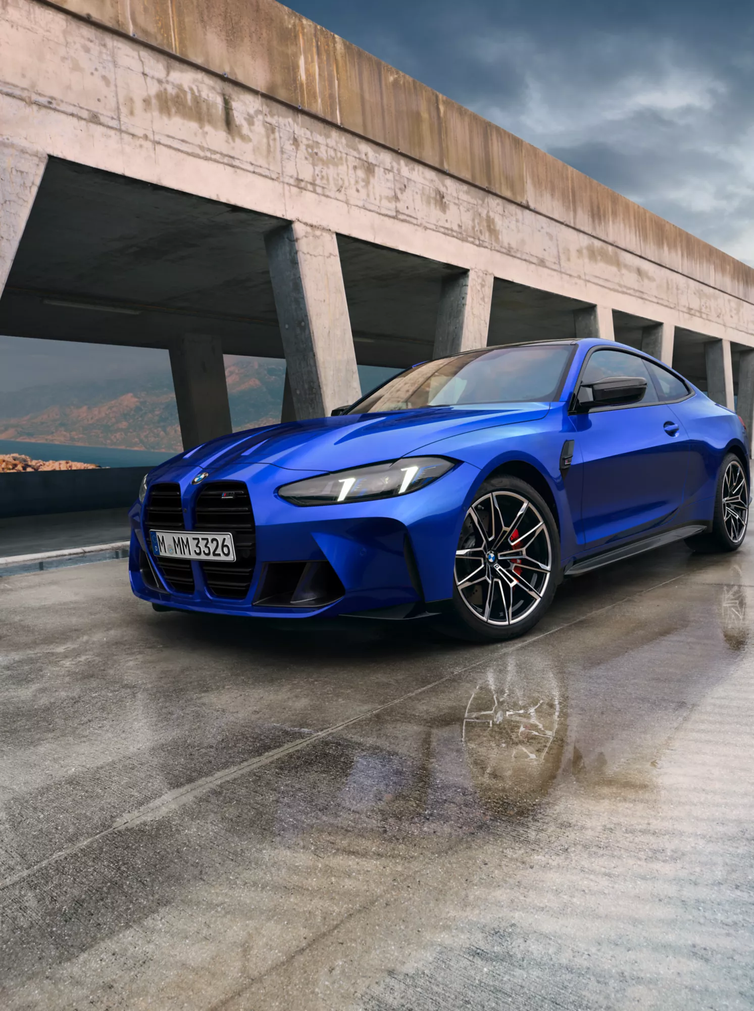 The BMW M4 Competition M xDrive Coupé.