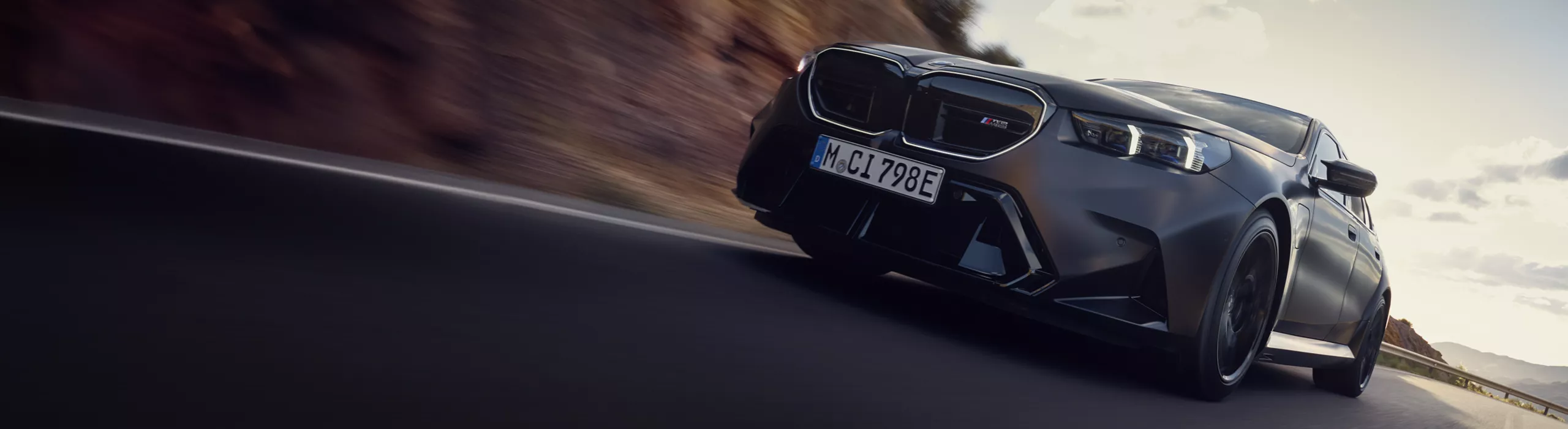 BMW M5 Limousine M spezifische Exterieurdetals 