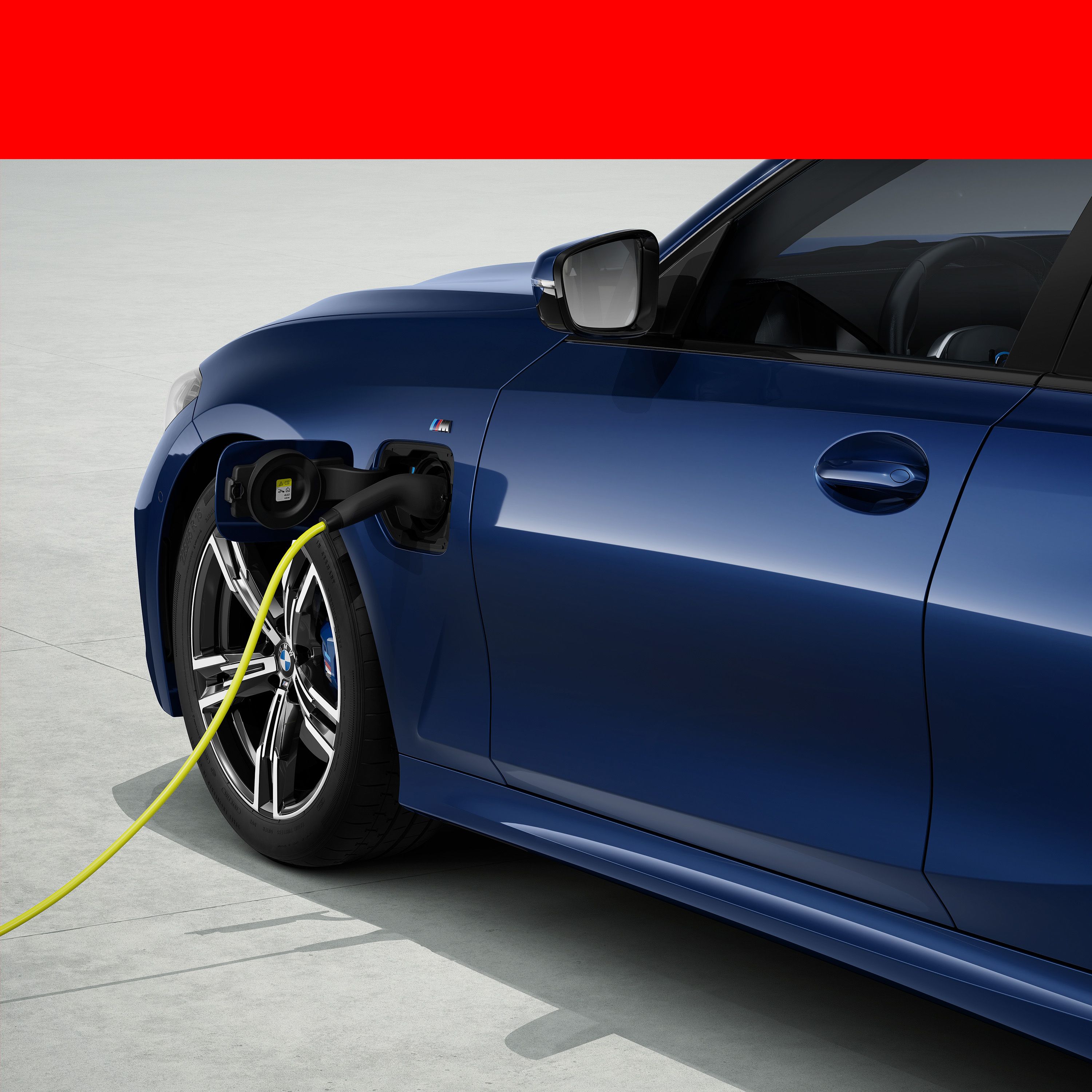 Carga del BMW Serie 3 Touring híbrido enchufable