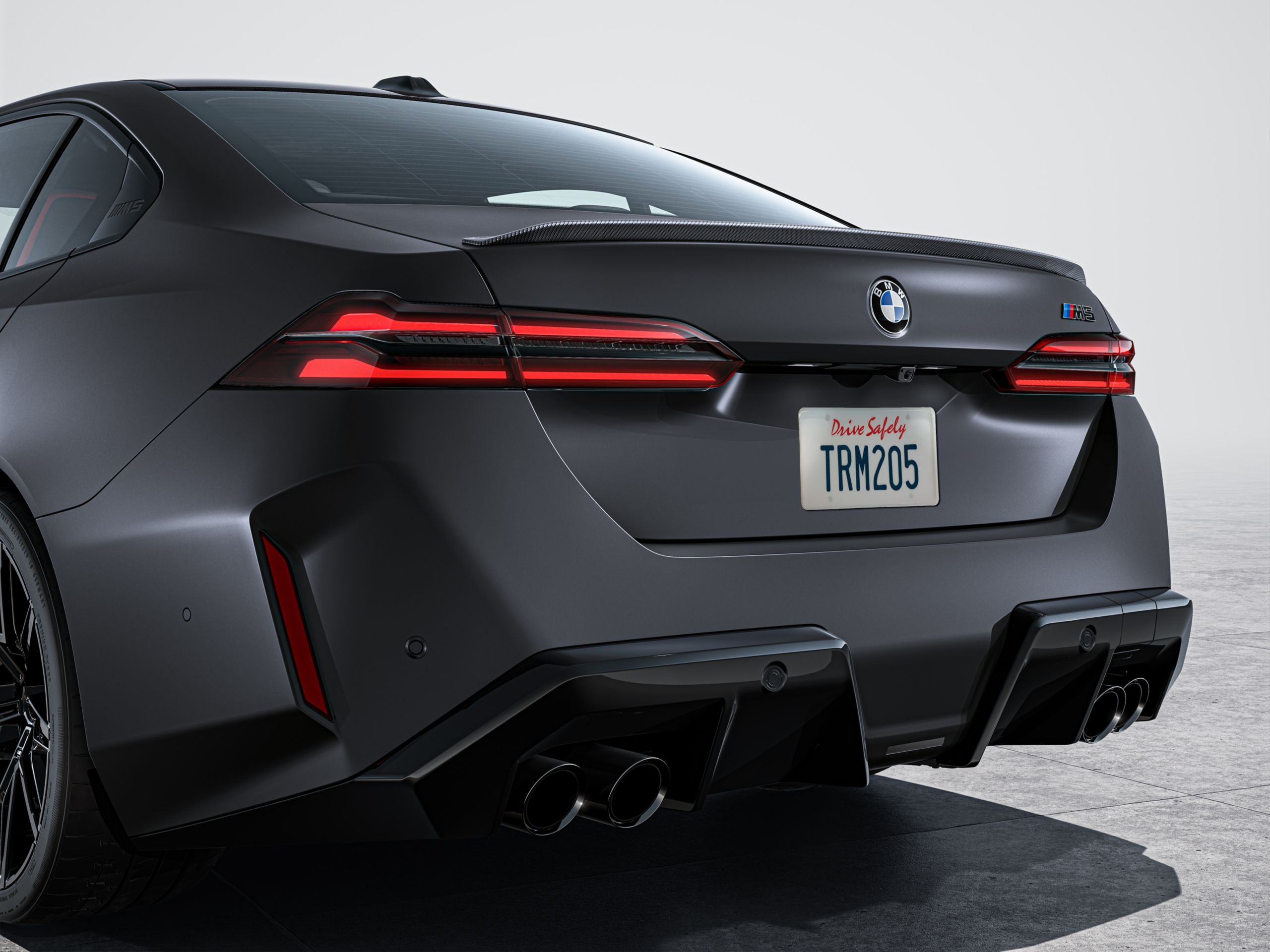 BMW M5 Sedan M sport exhaust system