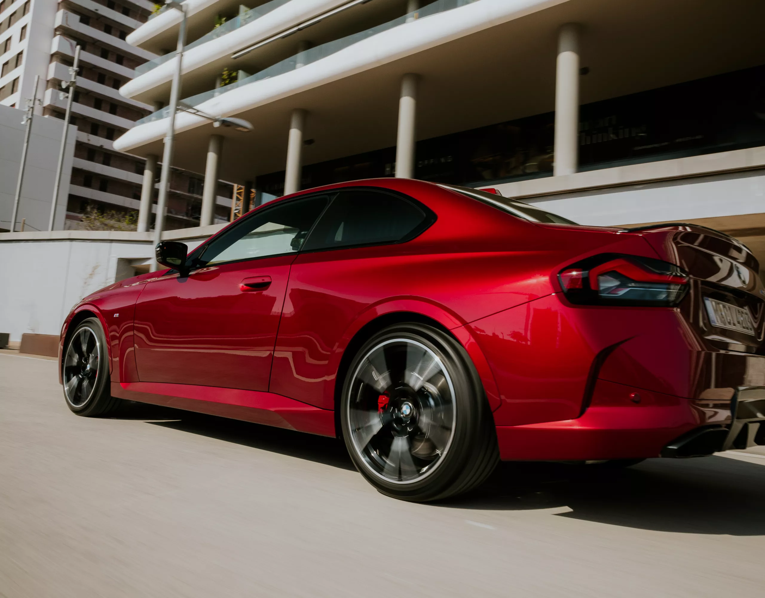 BMW M2 Coupé red rear view 