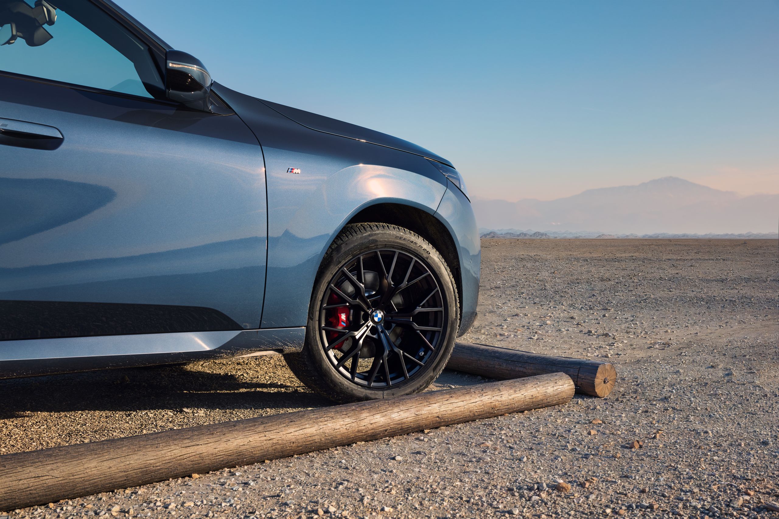 Navigation vers les roues et les pneus BMW