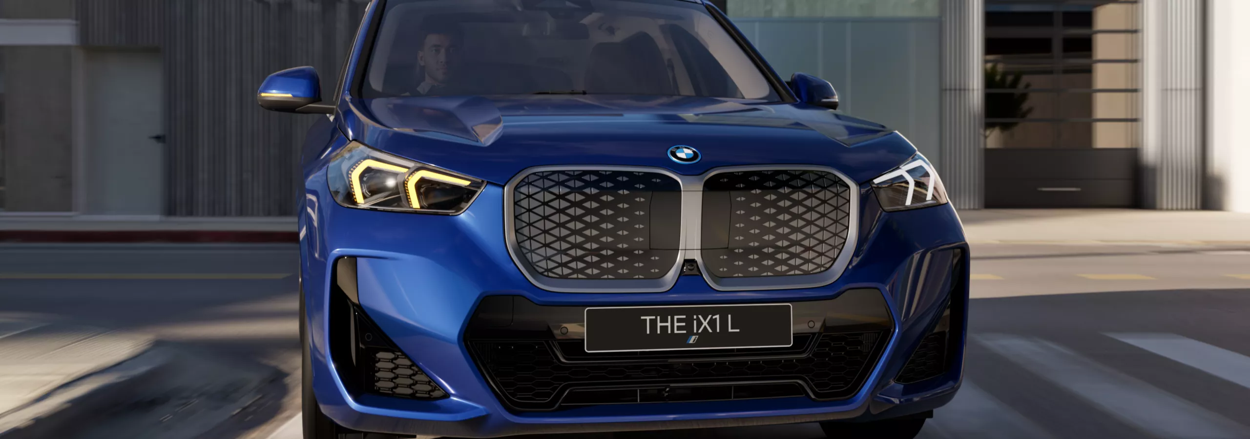 BMW iX1 xDrive30 M 스포츠 패키지