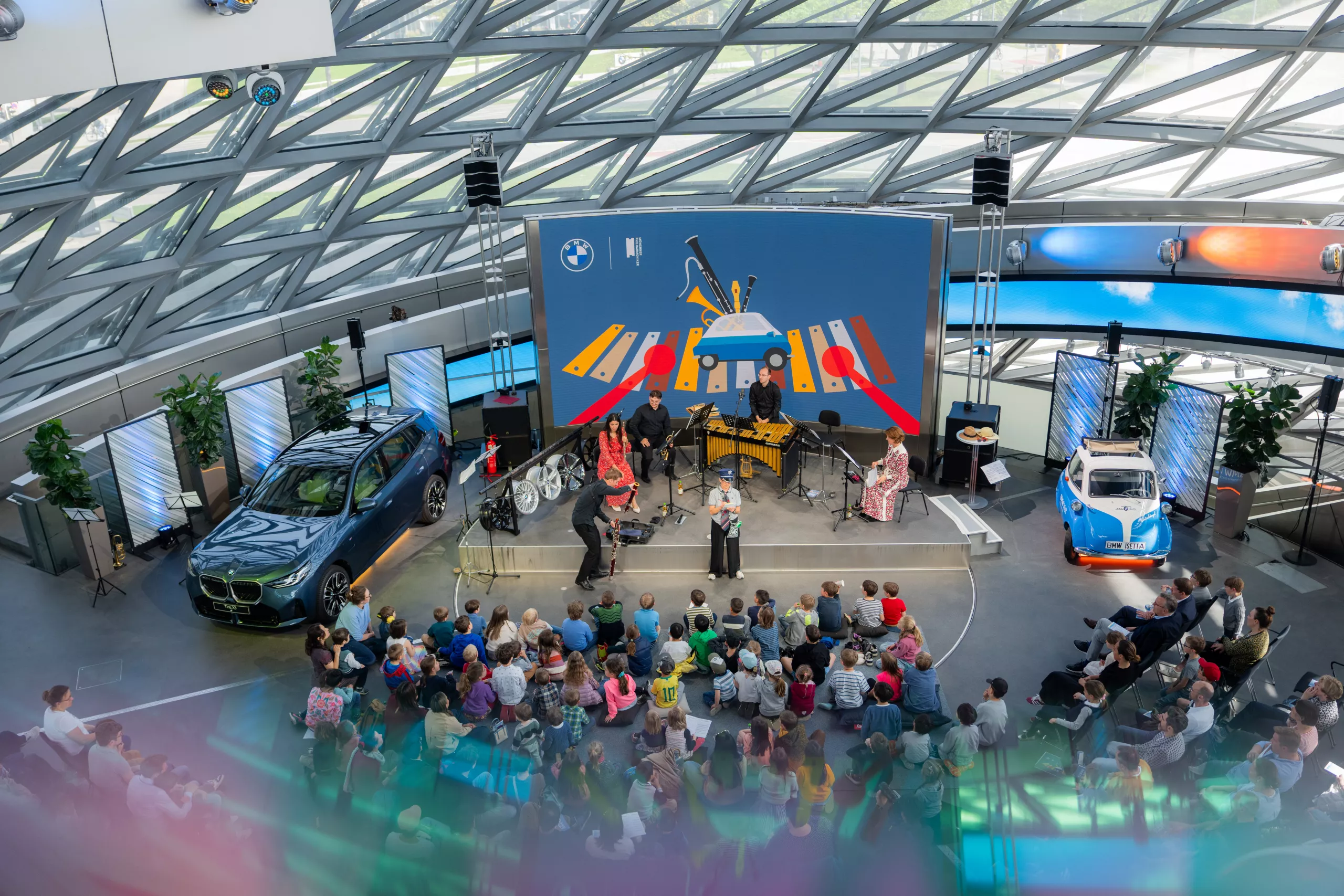 Klangfahrt  zurück in der BMW Welt 