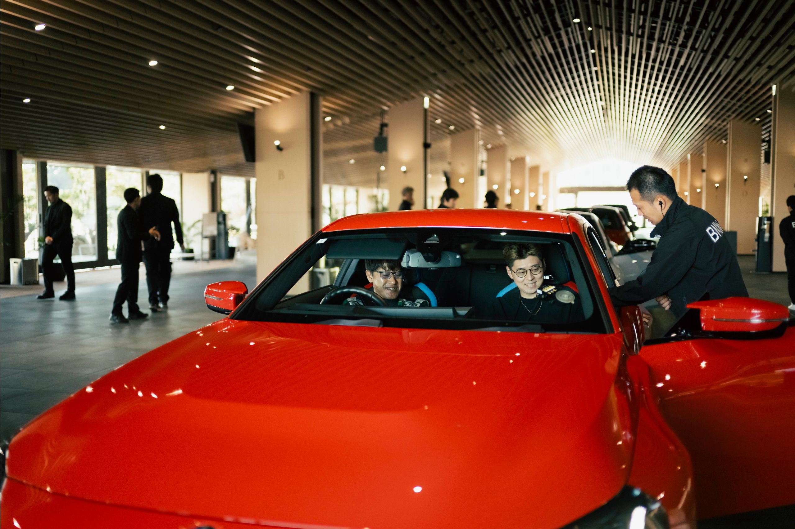 BMW M2 クーペ 荒選手同乗走行