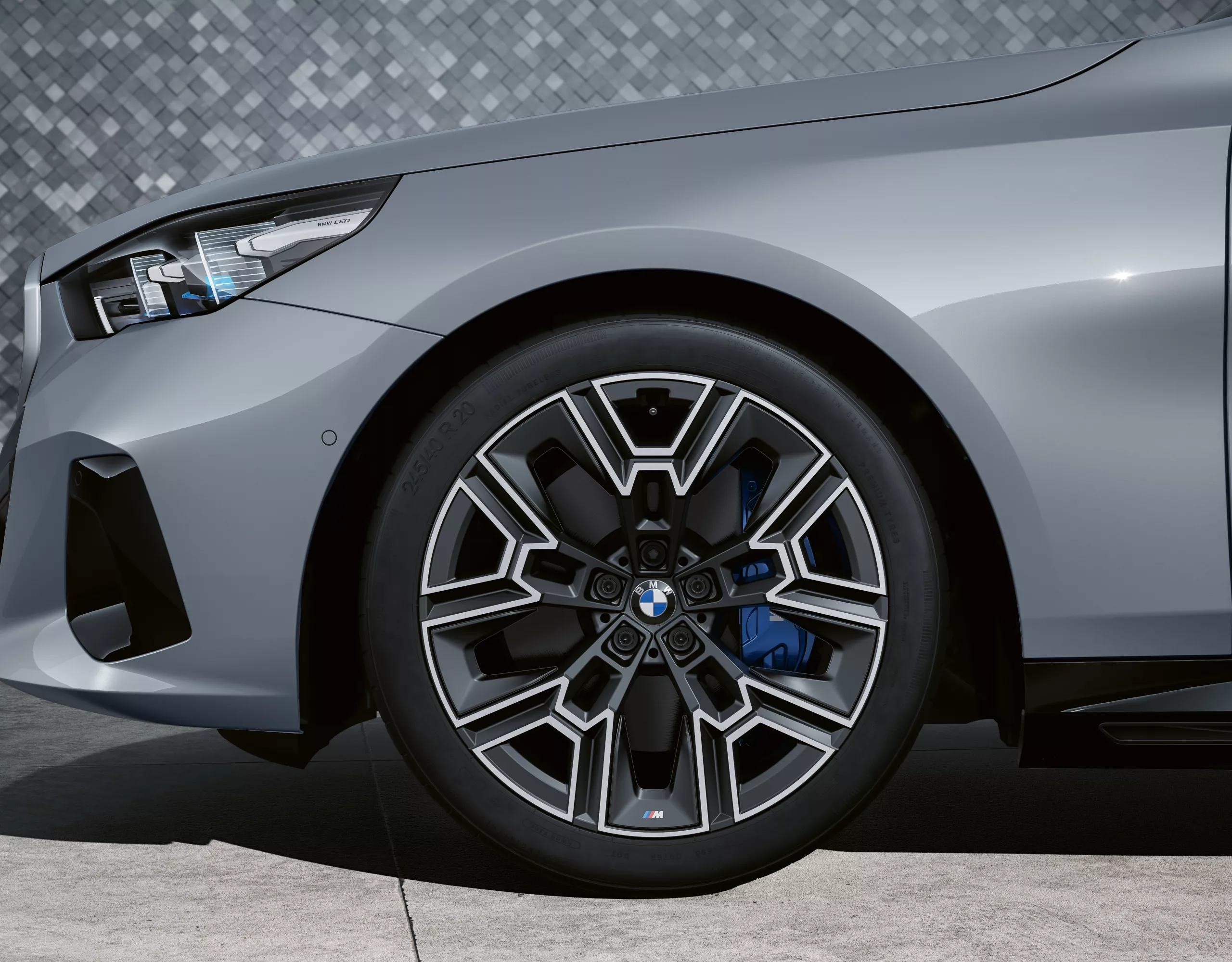 20" M Aerodynamikfälgar 939 M