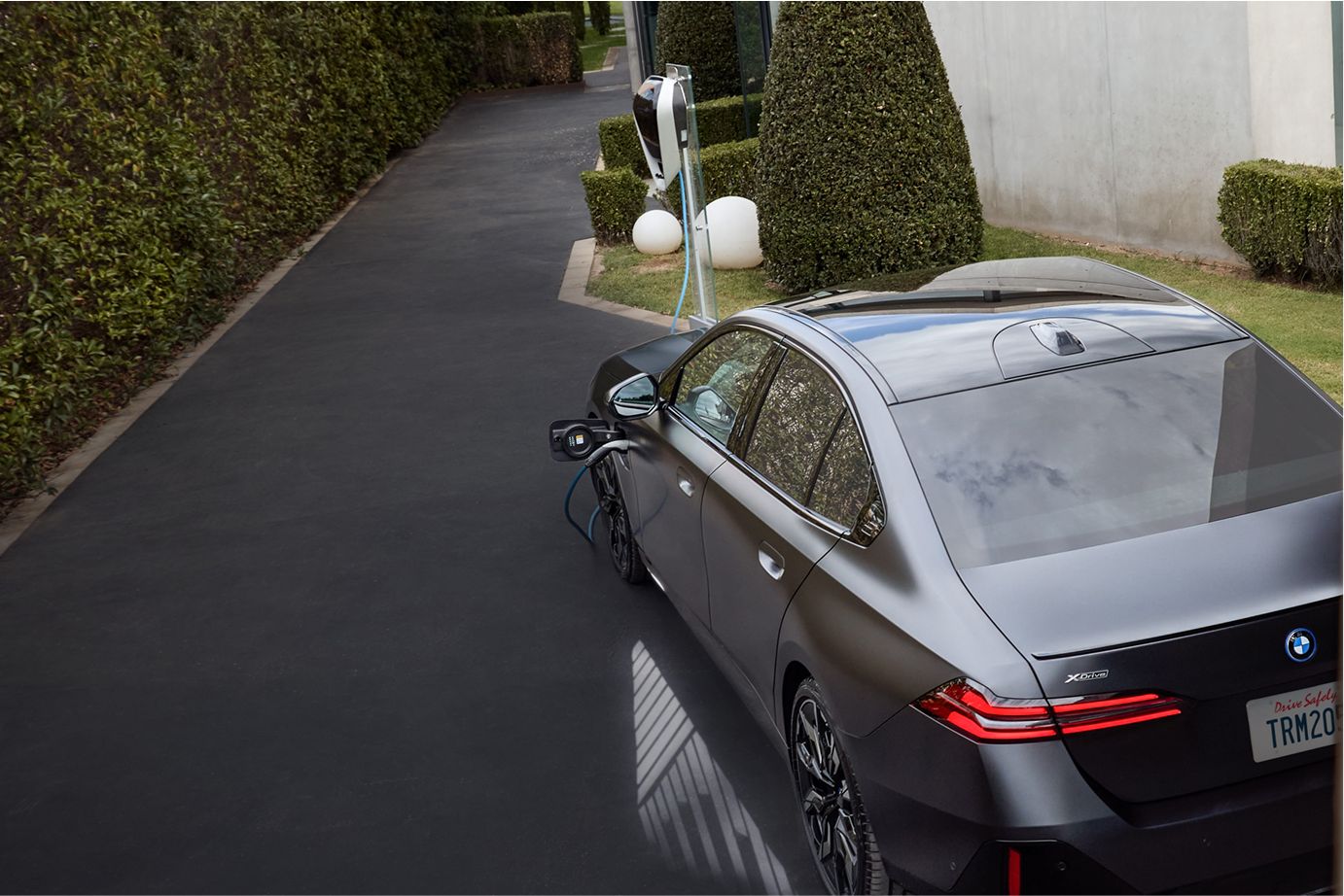 BMW Electric car Slow charge