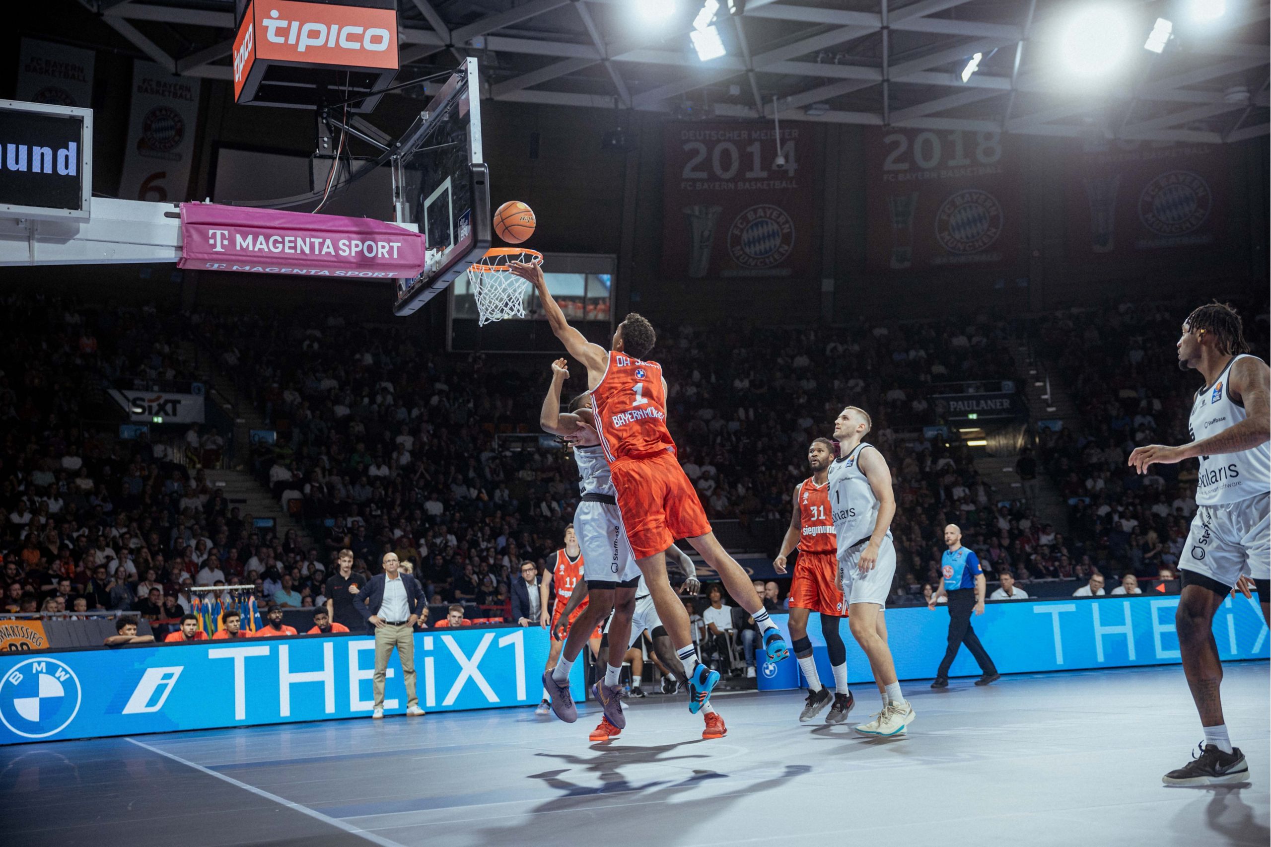 Watch professional basketball in Germany’s top league. FC Bayern Basketball brings energy, passion, and thrilling moments on court together with BMW