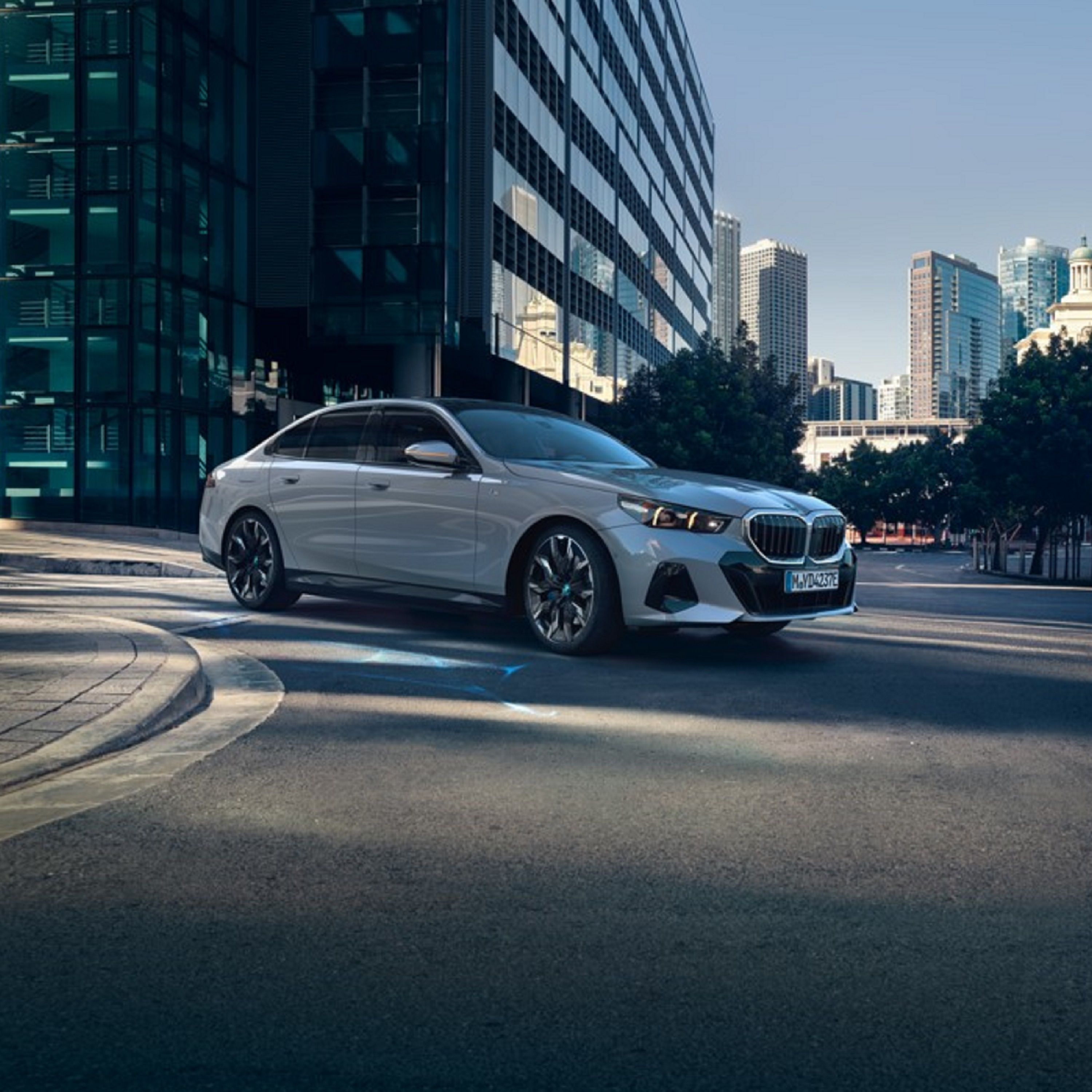 BMW i5