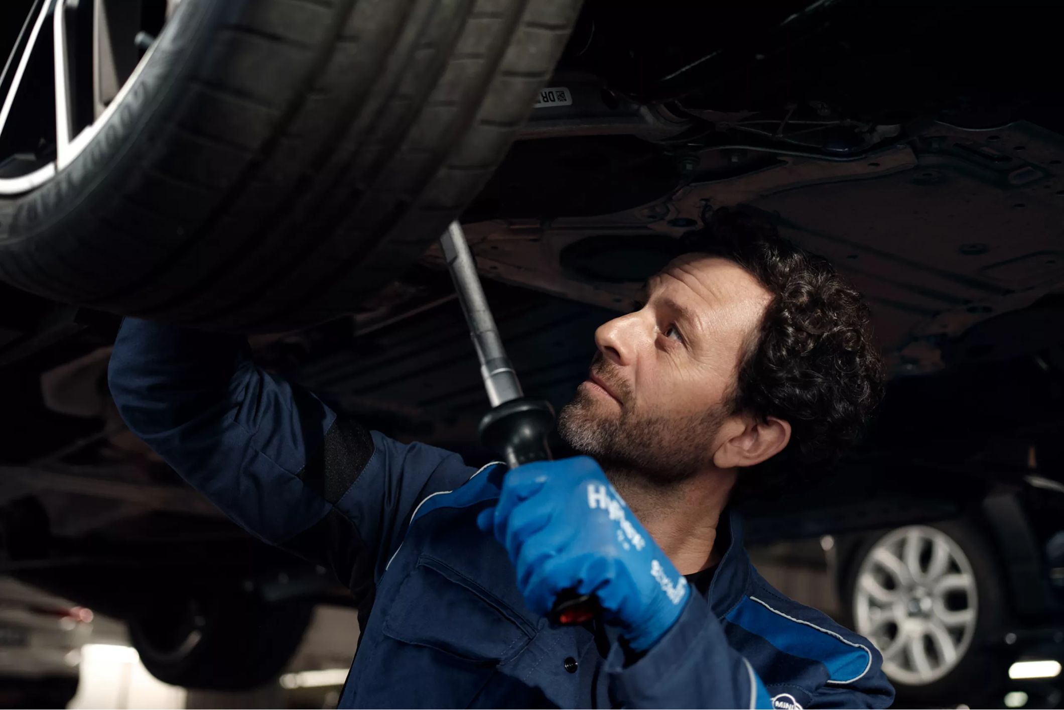 Benefits of electric vehicles Lower maintenance costs