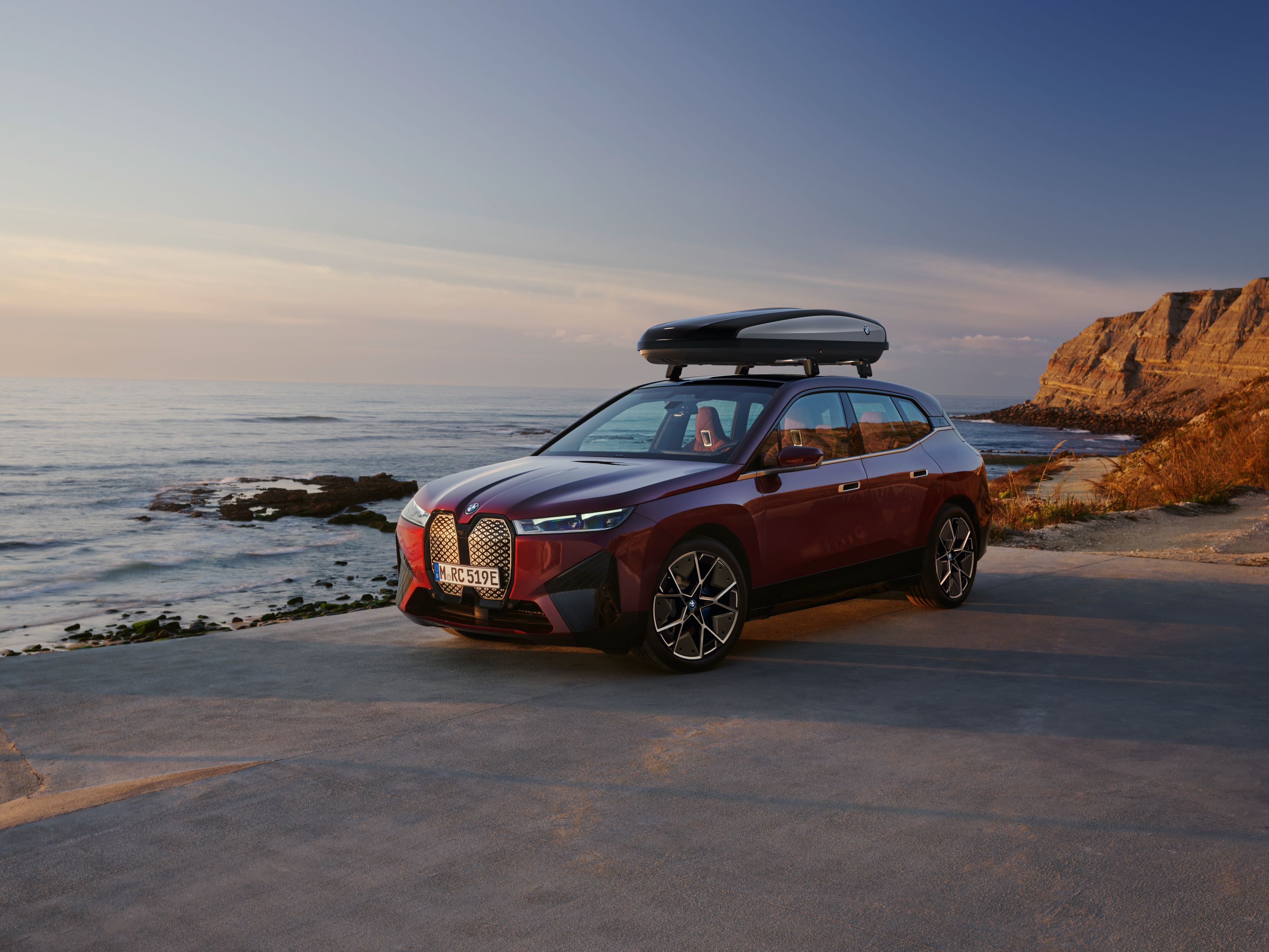 BMW Travel Pack