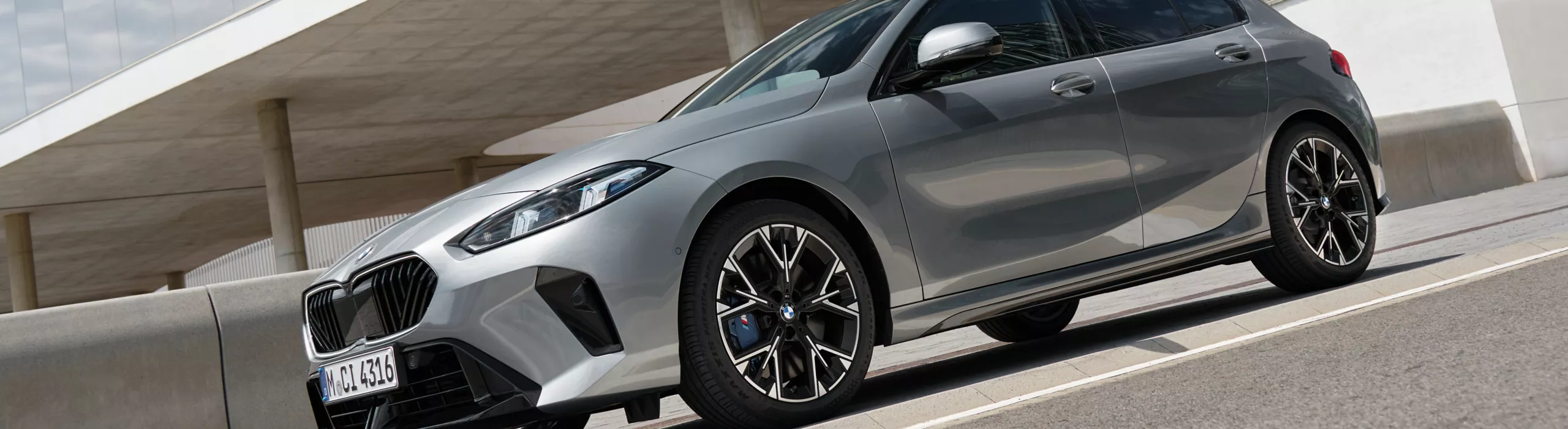 5.99%p.a. Comparison rate on the BMW 118 Hatch and 218 Gran Coupé