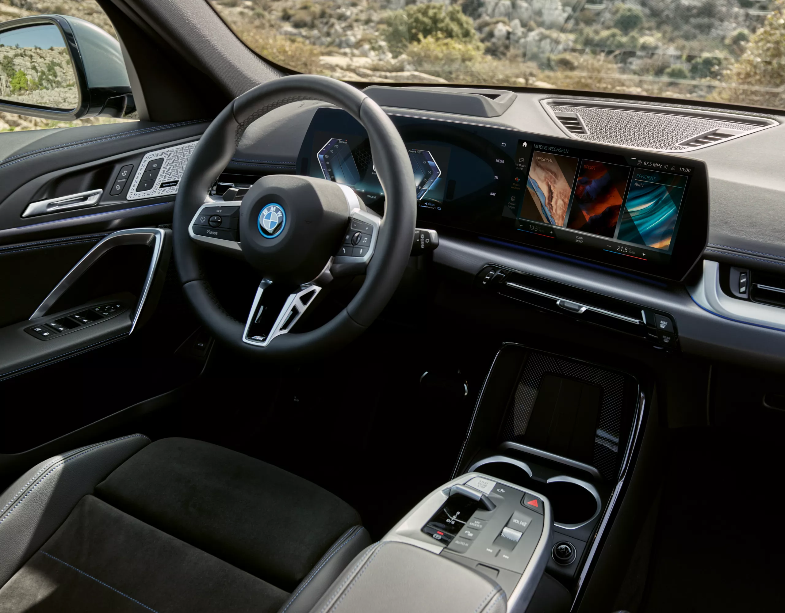 BMW X1 Plug-in Hybrid grey interior 