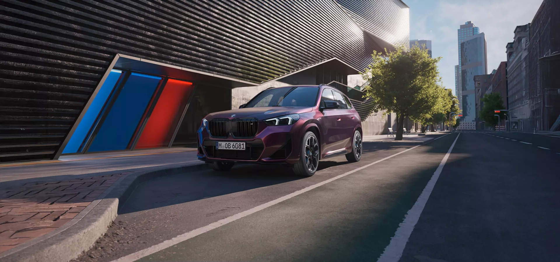 Ein violetter BMW X1
