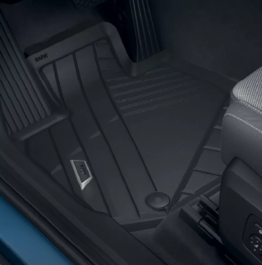  2_Series-all-weather_floor_mats_front.jpg