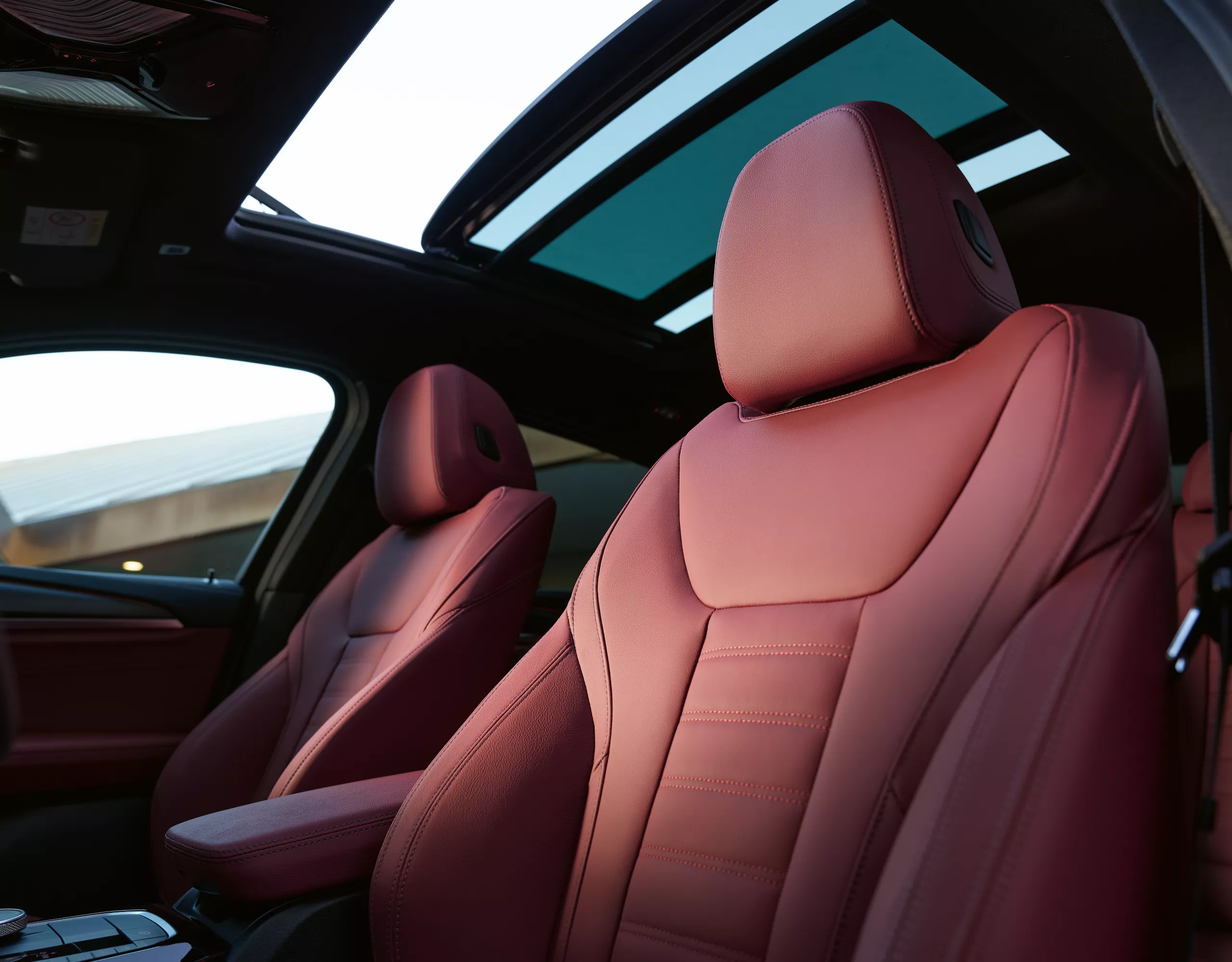 BMW X4 G02 Sport seats for driver and front passenger 2021