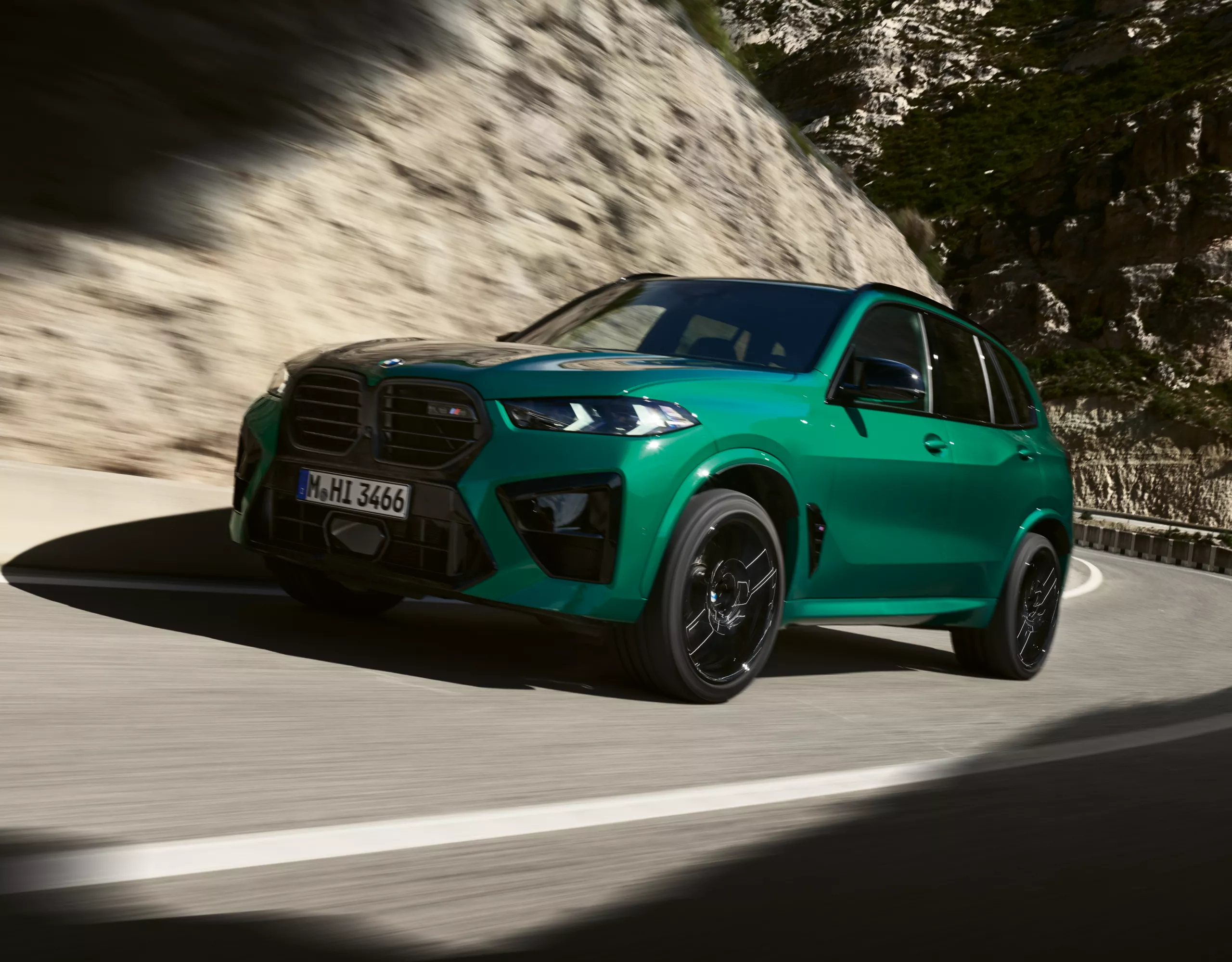 BMW X5 M green front view 