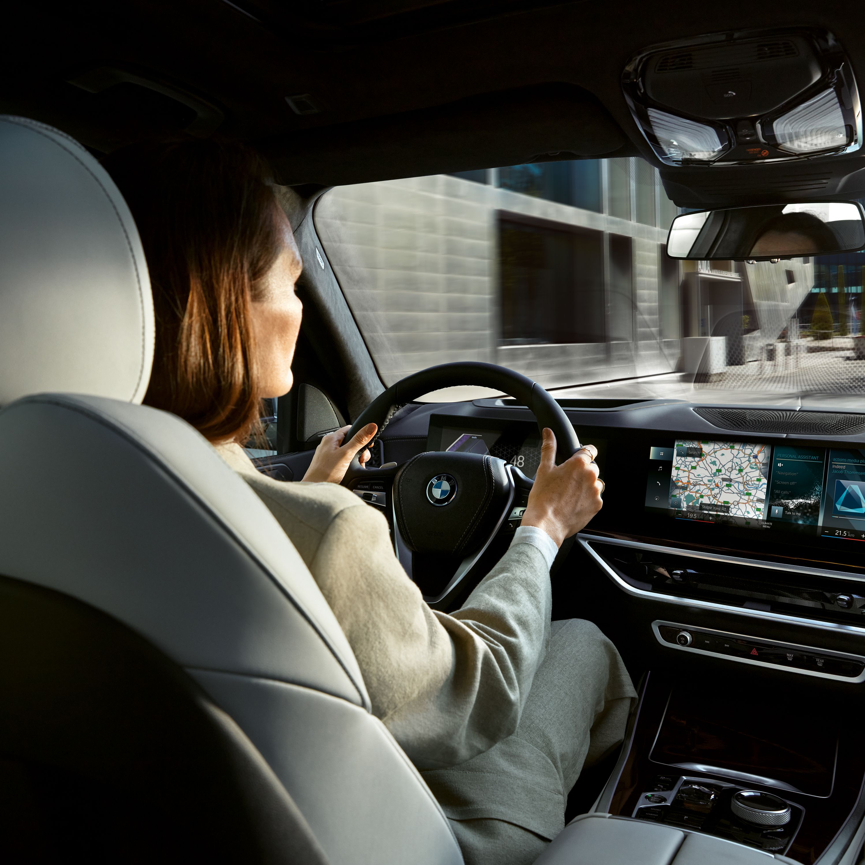 BMW plug-in hybrid battery optimisation and comfort