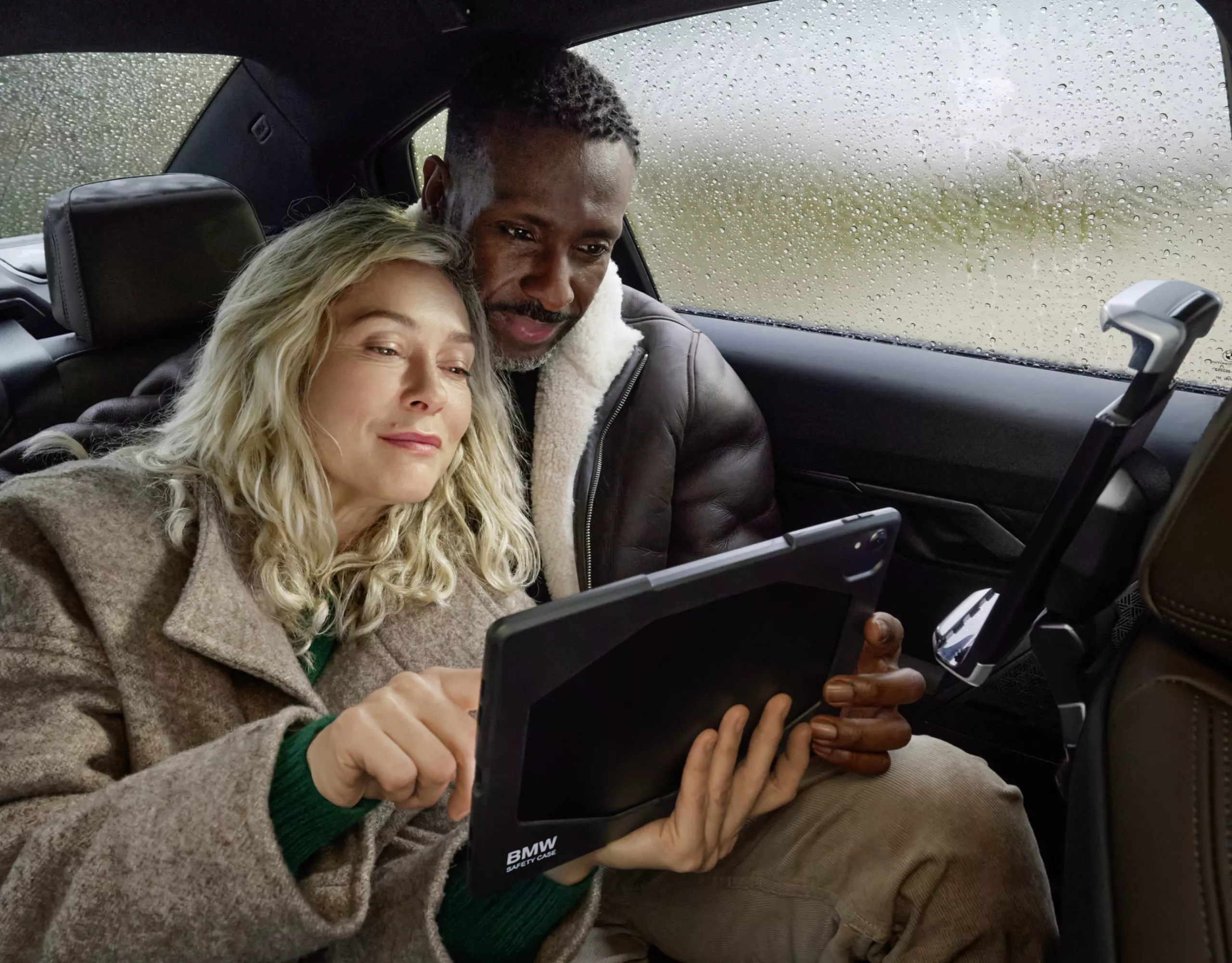 BMW tablethouder Pro voor Travel & Comfort System originele BMW accessoires voor herfst en winter