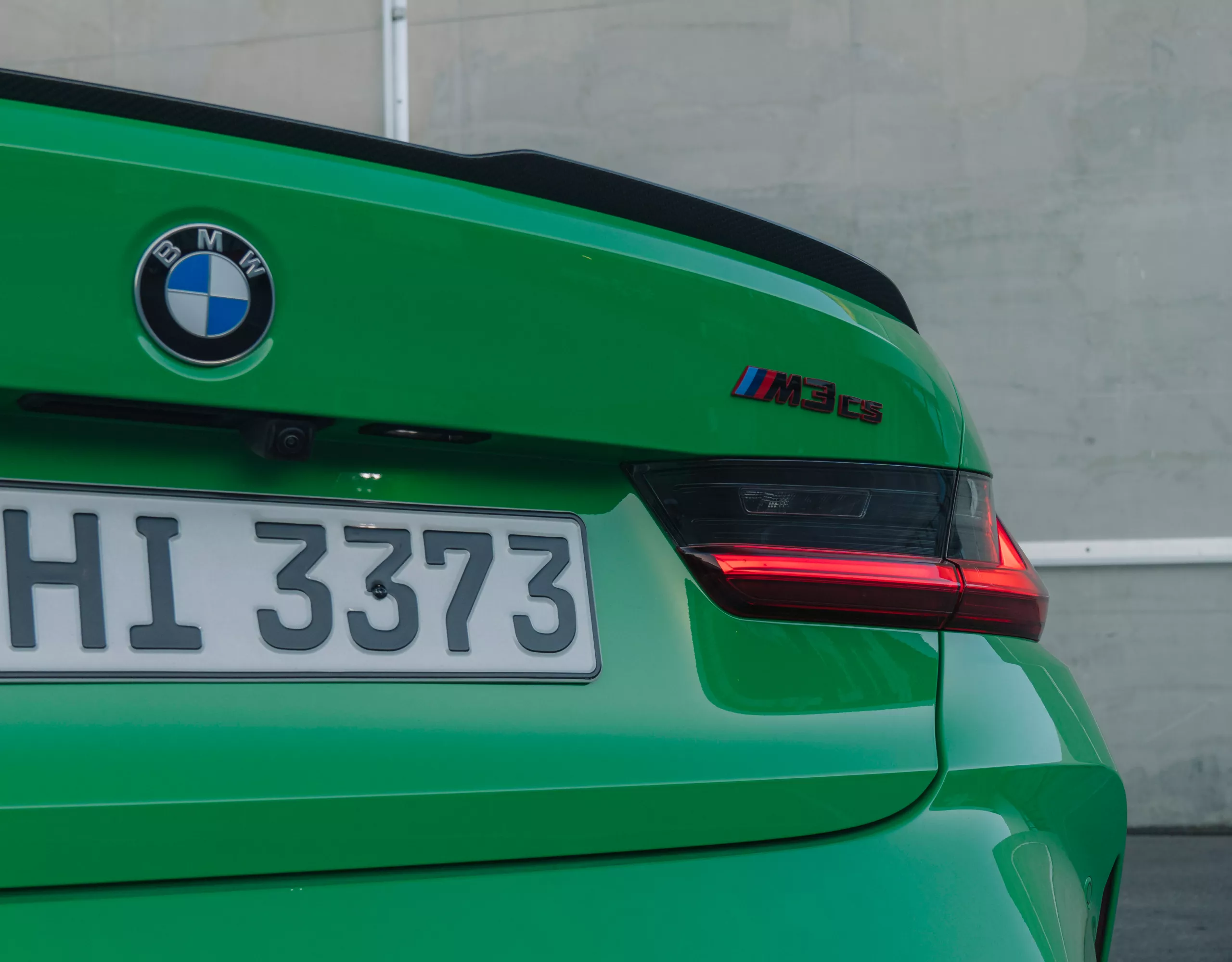 แพ็คเกจสำหรับตกแต่งภายนอก M Carbon ของ BMW M3 CS