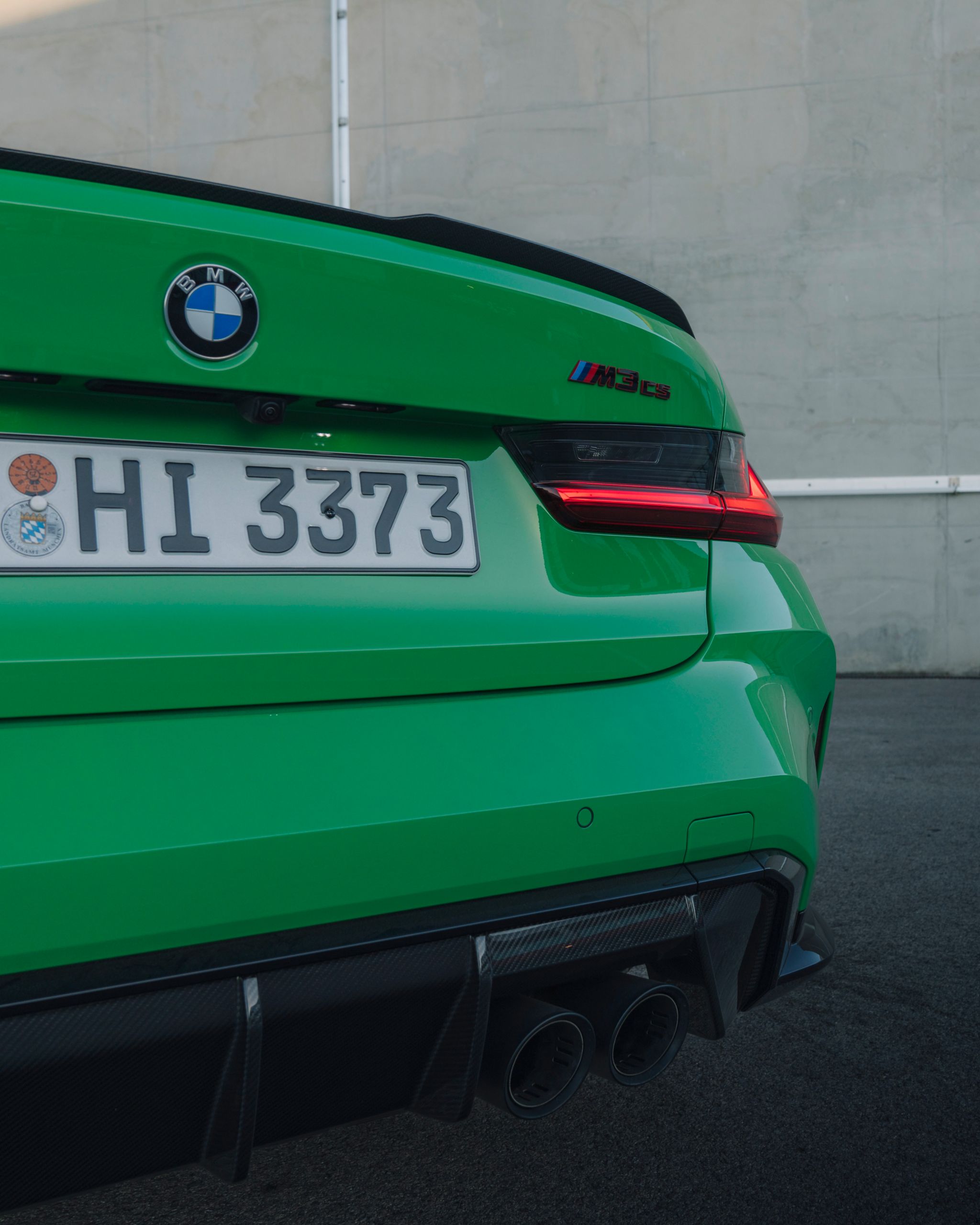 แพ็คเกจสำหรับตกแต่งภายนอก M Carbon ของ BMW M3 CS