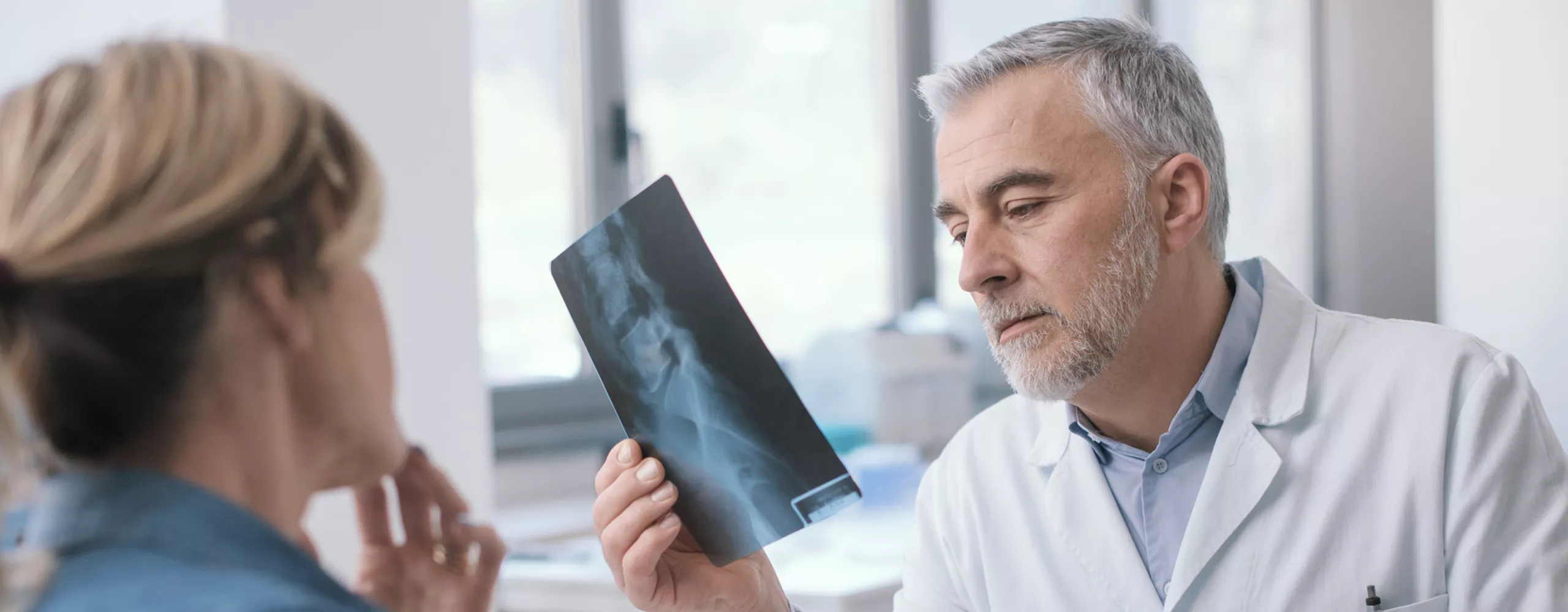 Frau bei der Beratung