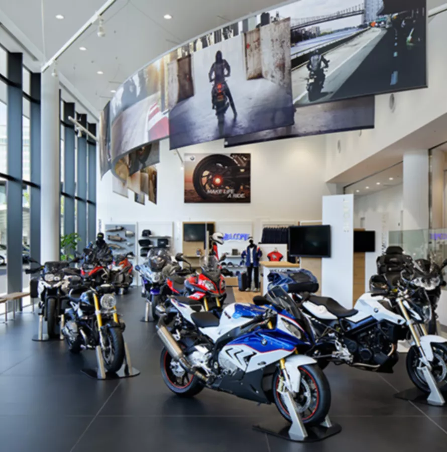  BMW GROUP Tokyo Bay