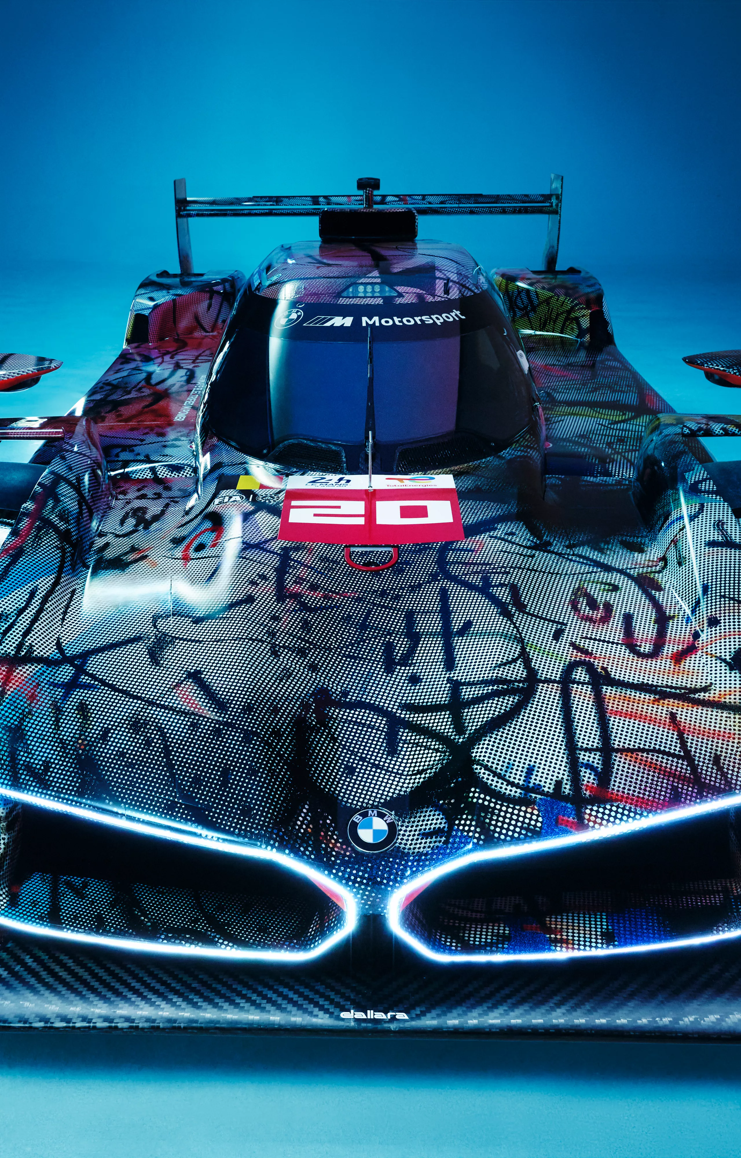 BMW M Hybrid V8