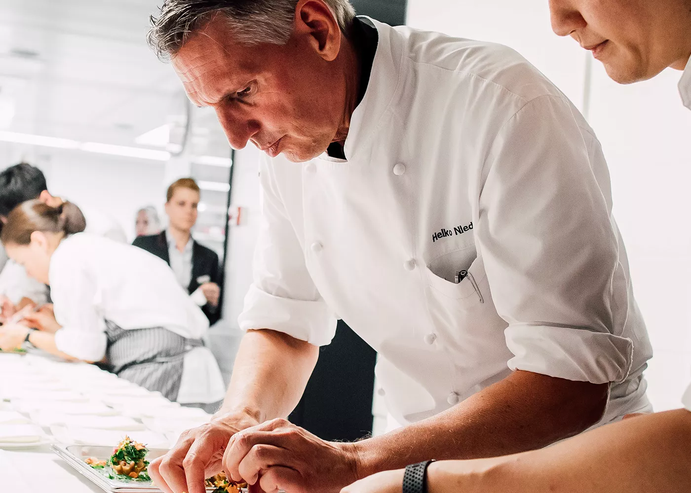 Evénement/cuisinier/HeikoNieder/de côté/fourneaux