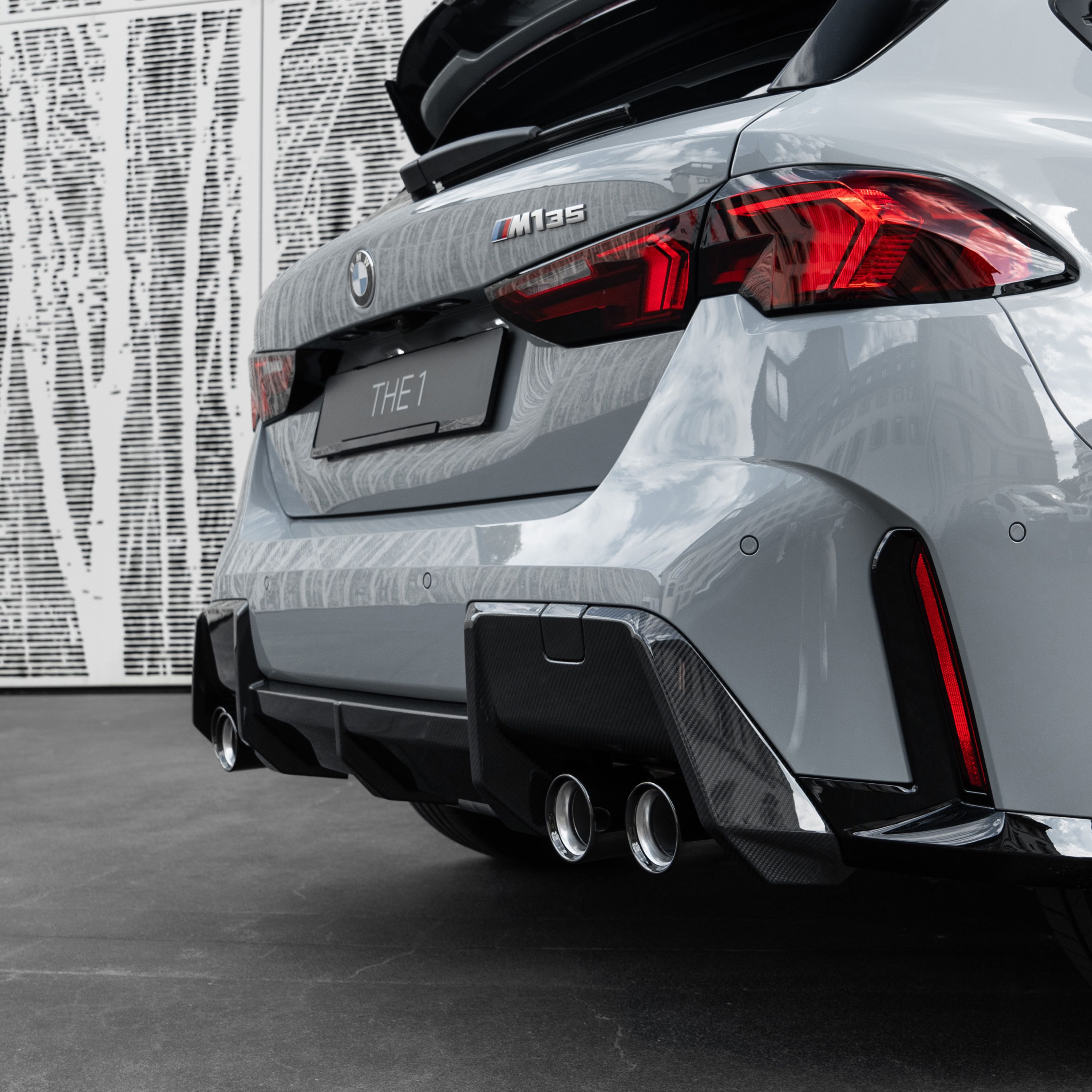 M Performance Heckdiffusor Carbon.