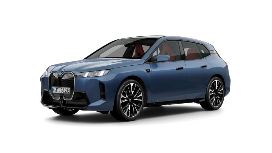 BMW iX brezplačnim paketom rednih servisov do 5 let ali 100.000 km*