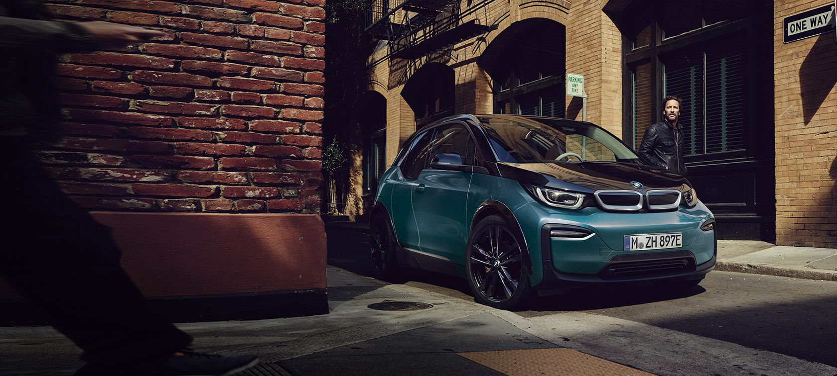 BMW i