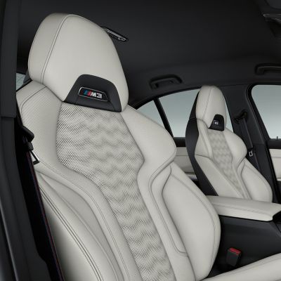 Interior of the BMW M3 in BMW Individual fine-grain ‘Merino’ full leather in Ivory White