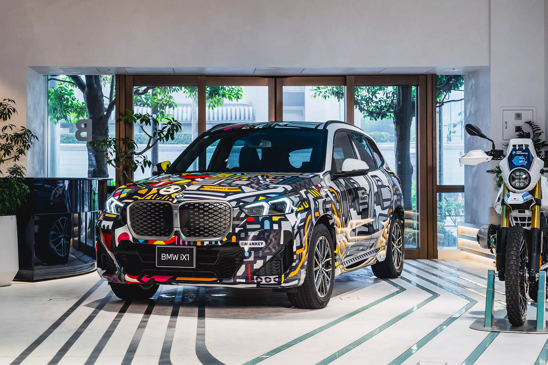 BMW iX1 wrapping designed by MANKEY