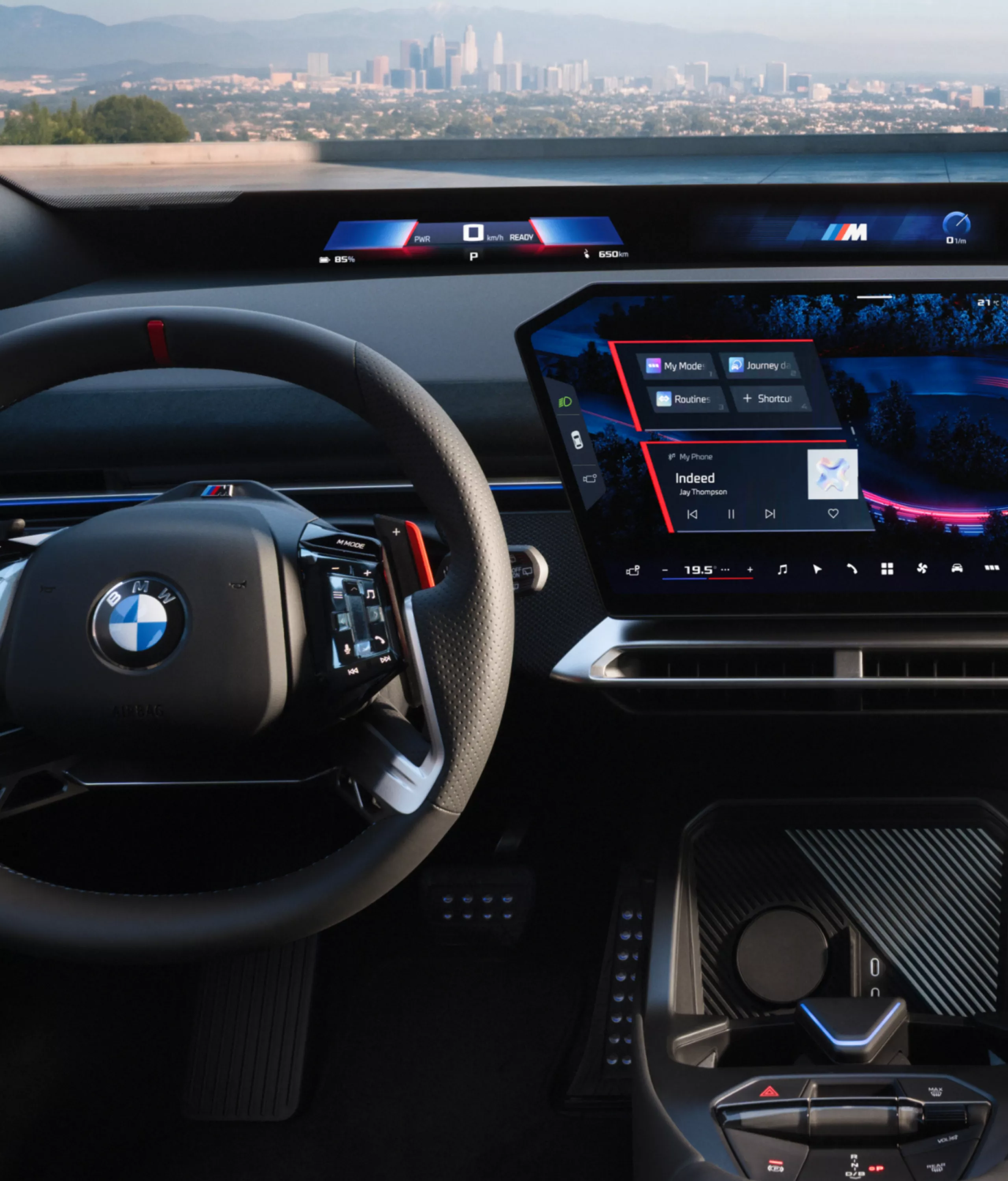 BMW M Sport Steering Wheel with red 12 o’clock marking in the BMW iX3 M60 xDrive